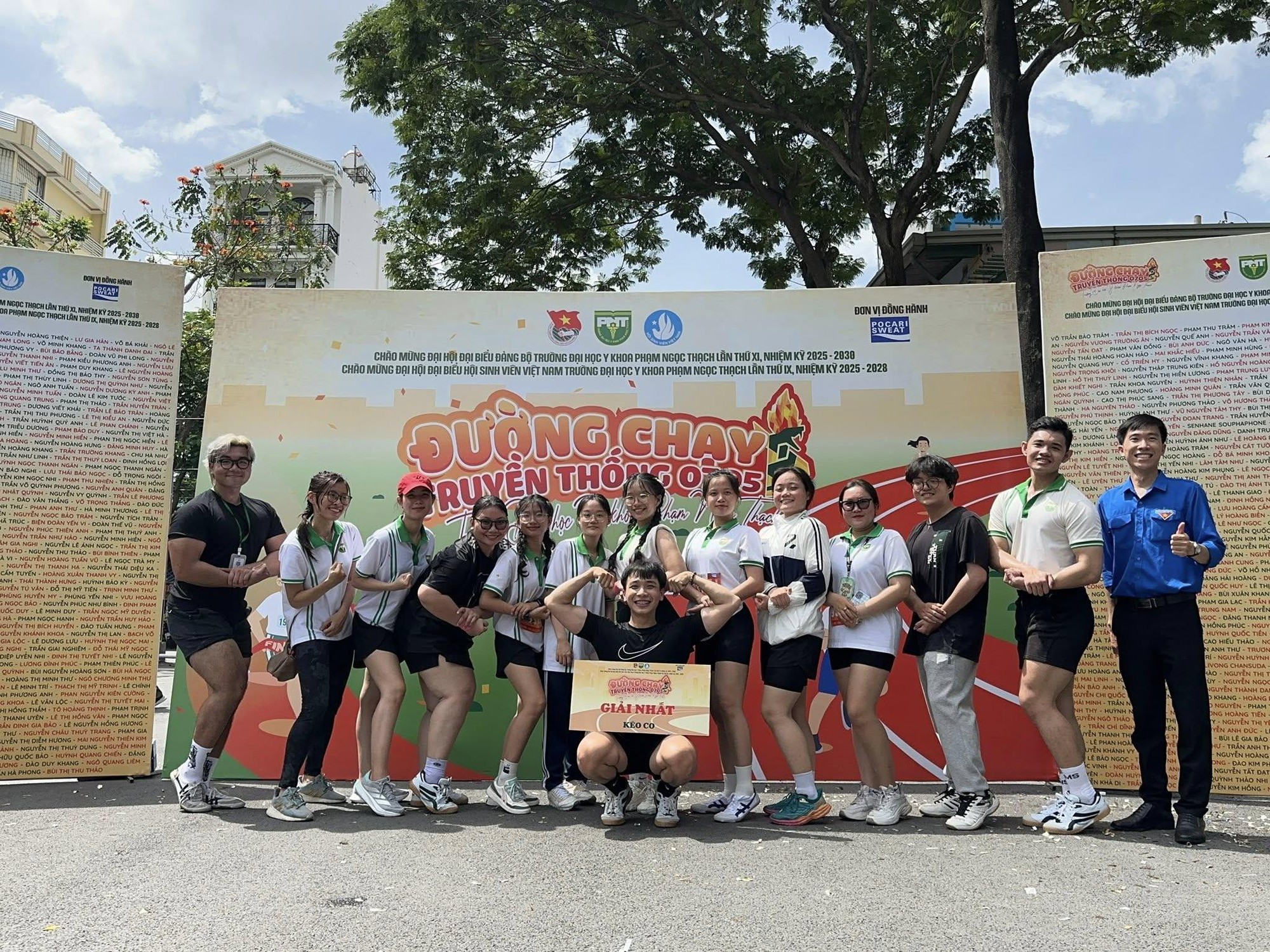 Nữ sinh viên Trường đại học Y khoa Phạm Ngọc Thạch kiêm HLV yoga: “Sức khỏe là bệ phóng của đam mê”- Ảnh 3.
