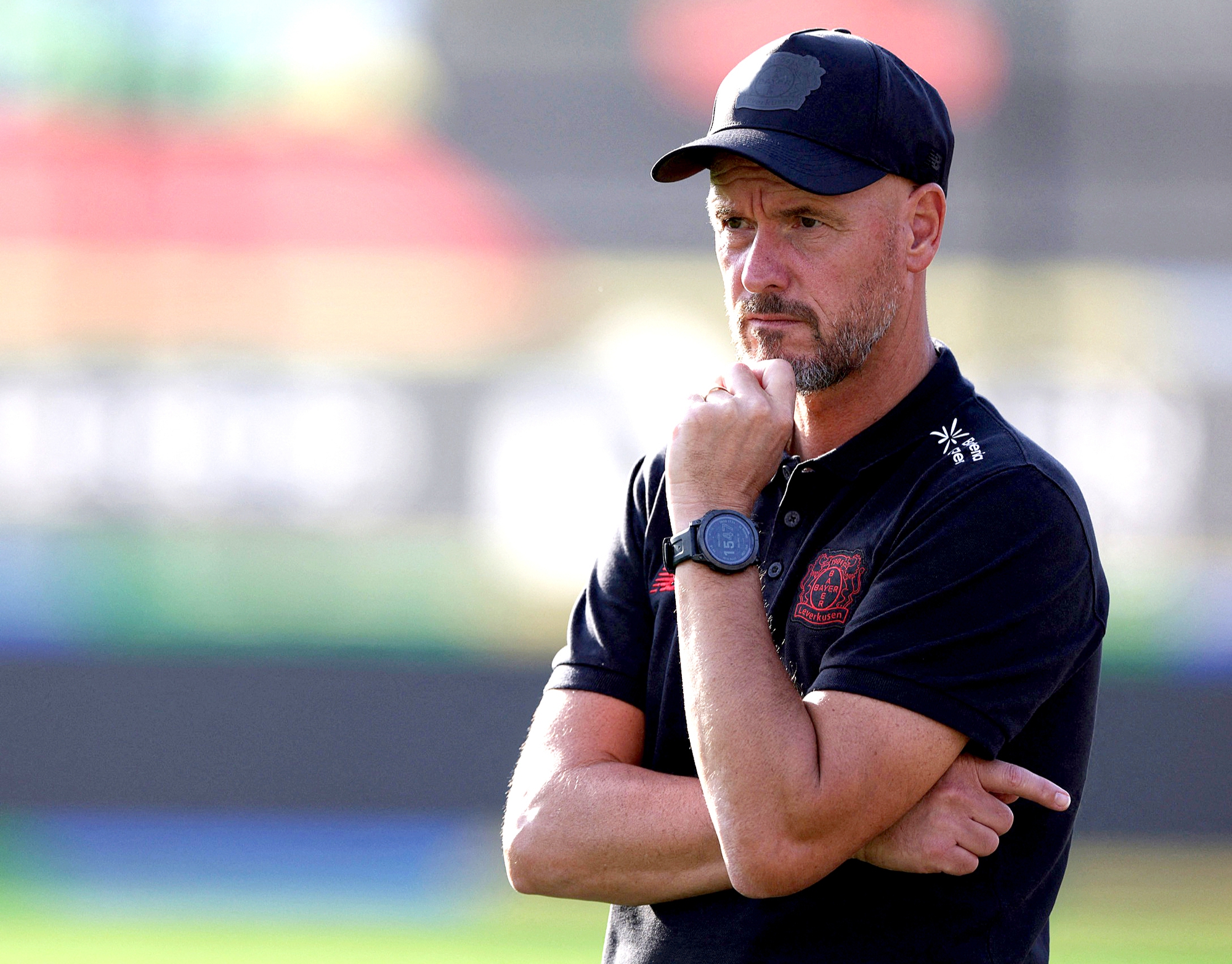 Màn ra mắt thảm họa của HLV Erik Ten Hag - Ảnh 1.