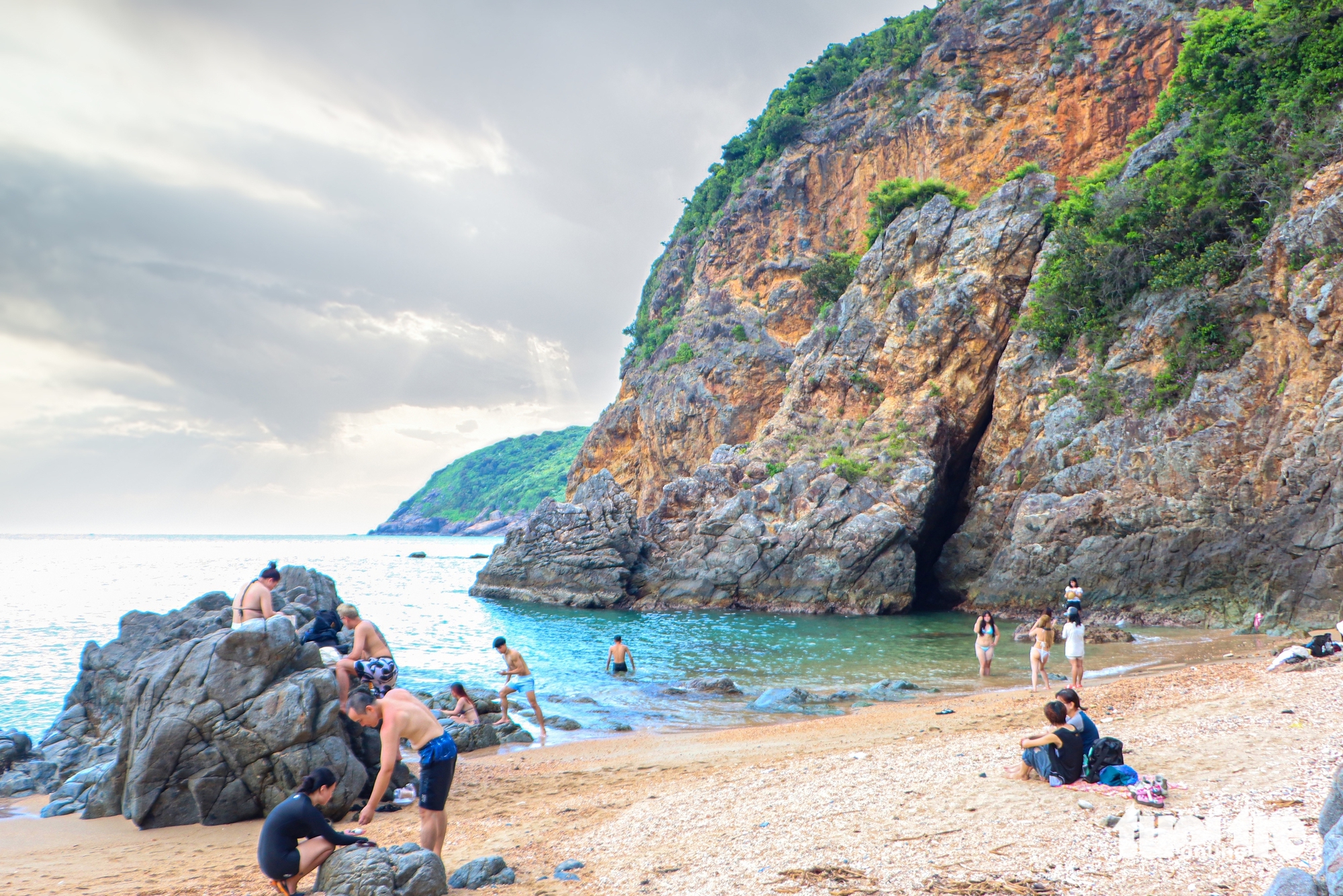 Da Nang’s hidden cove lures adventurous travelers to Son Tra Peninsula- Ảnh 8. Da Nang’s hidden cove lures adventurous travelers to Son Tra Peninsula- Ảnh 8.