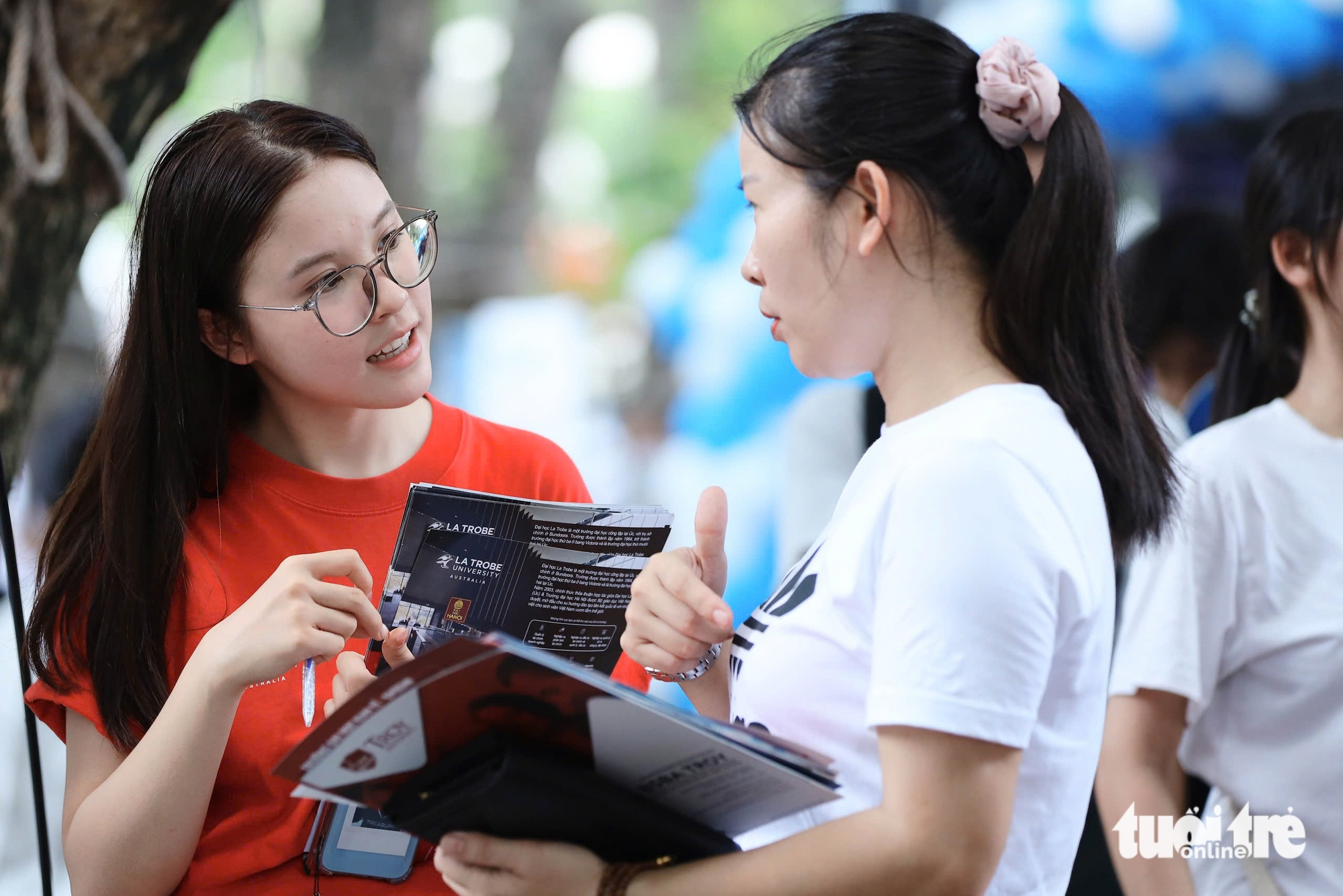 Trường đại học Công nghiệp Hà Nội quy đổi 8,0 học bạ bằng 6,27 điểm thi tốt nghiệp THPT - Ảnh 1.