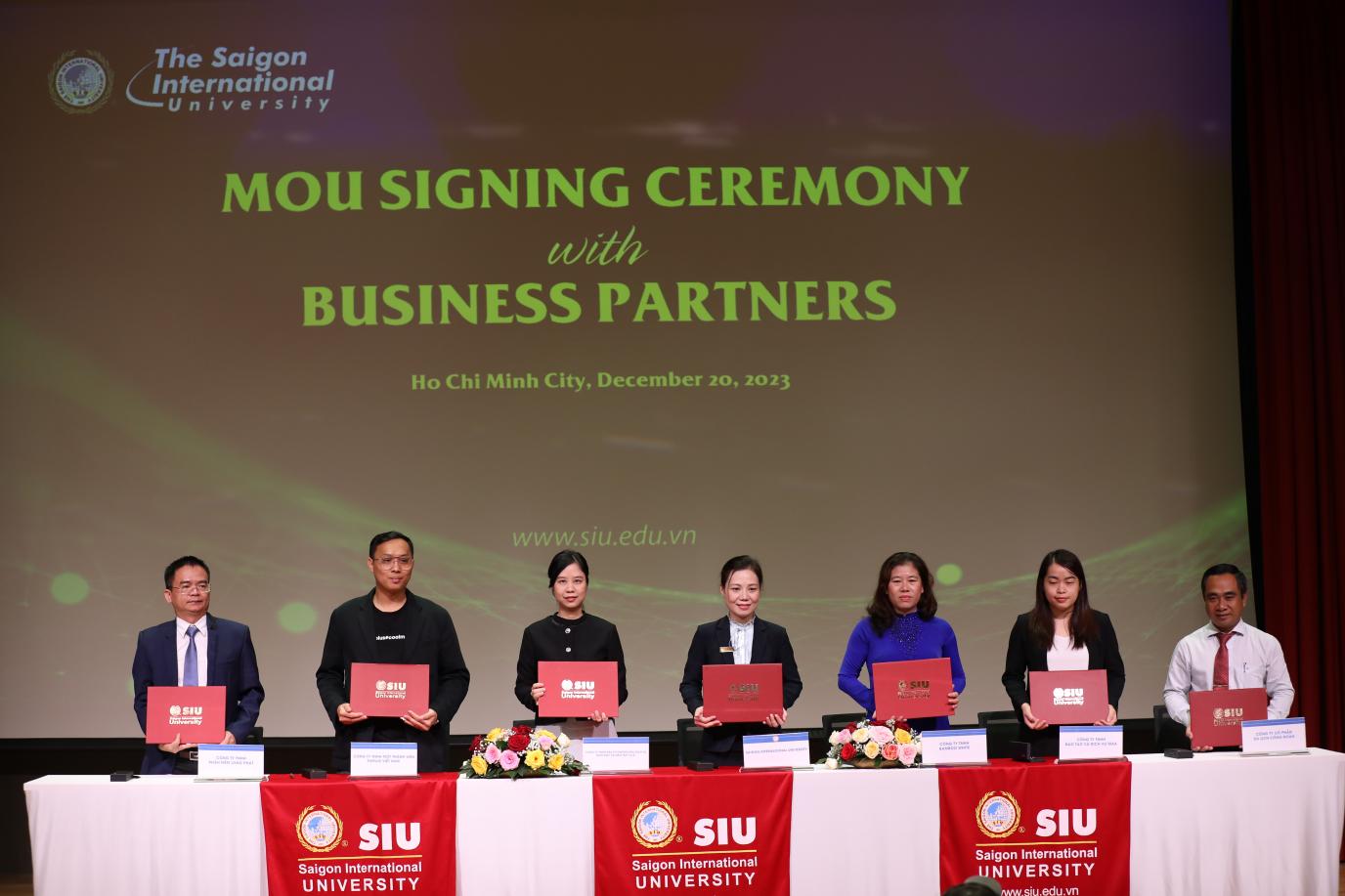 SIU - Ảnh 3.