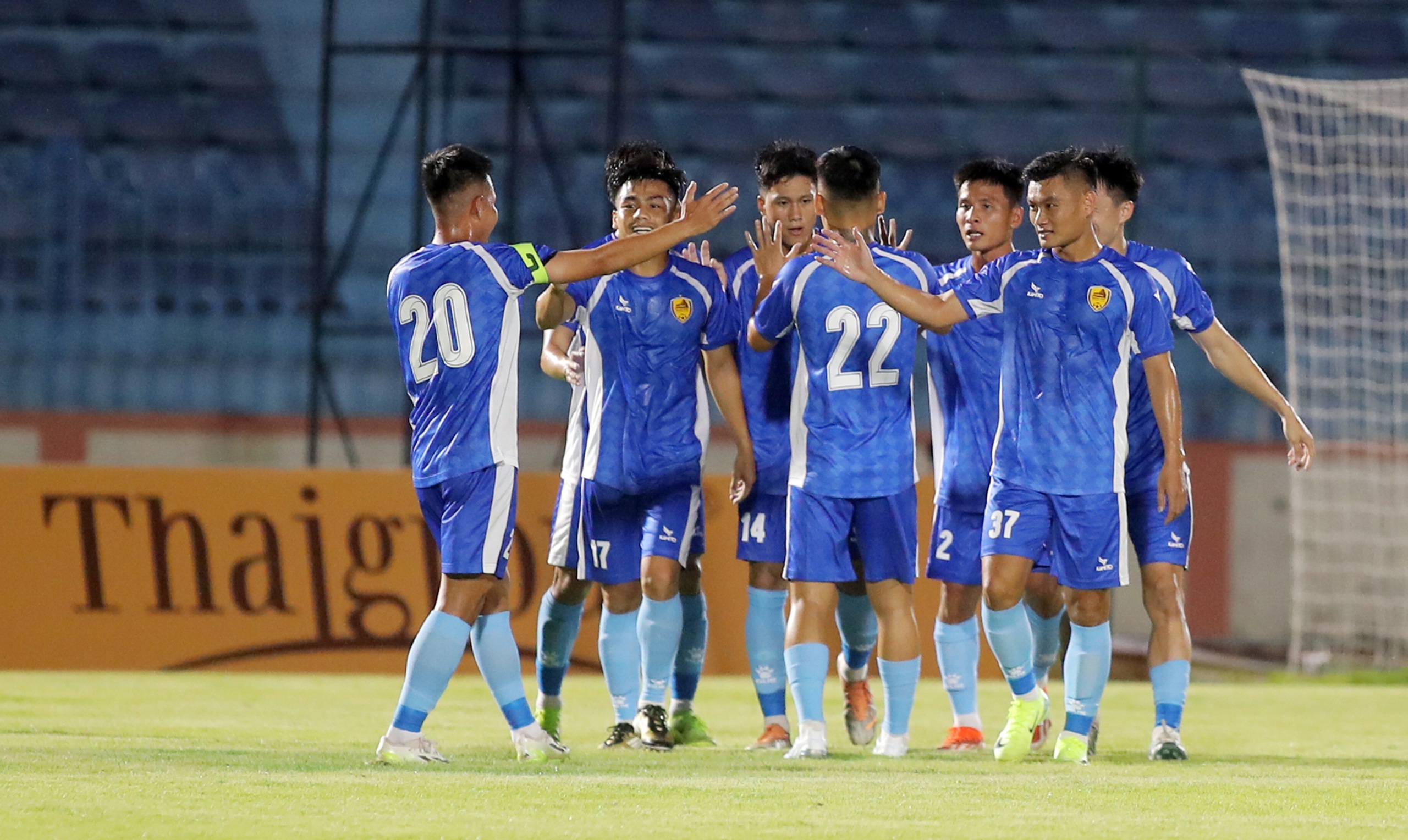 Bóng đá Việt - Ảnh 1.