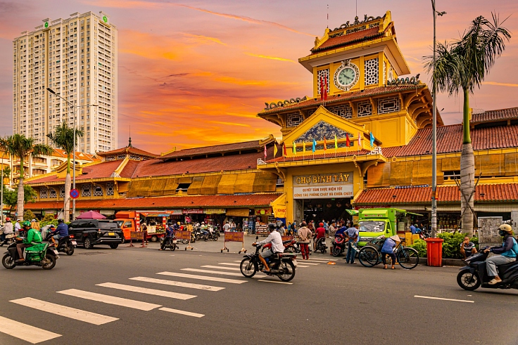 Đến Phở Minh, Cơm tấm Ba Ghiền, Cục Gạch và thiên đường quanh chợ Bình Tây theo Michelin - Ảnh 4.