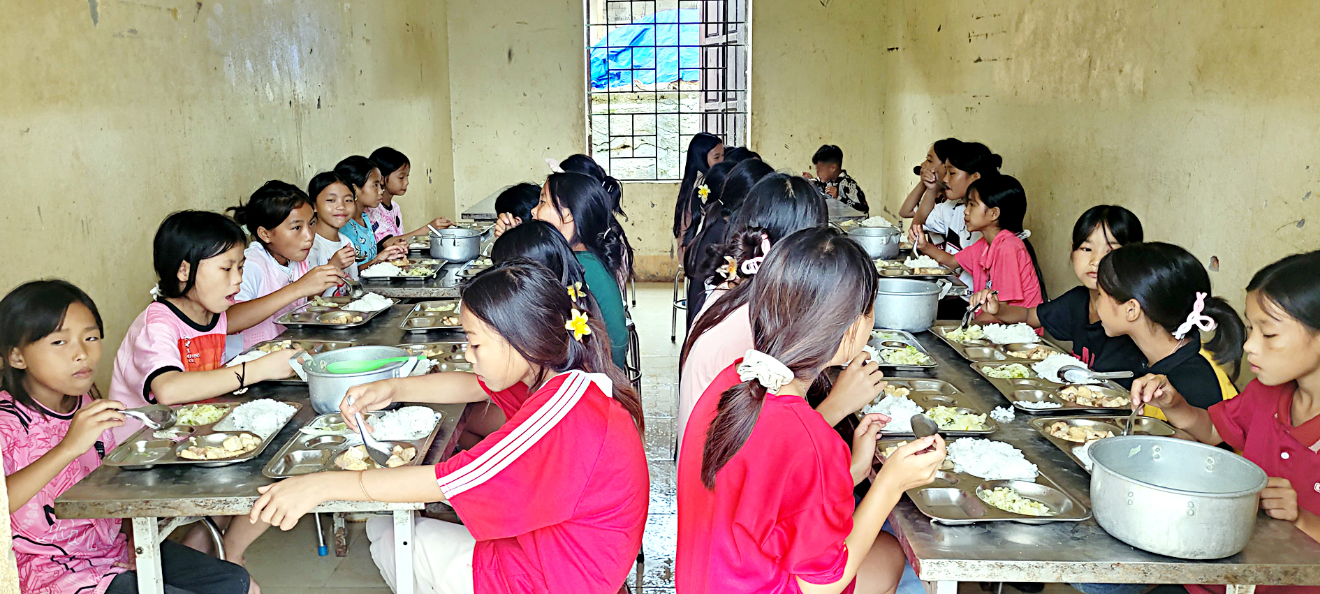 Xây dựng 248 trường nội trú ở biên giới: Chủ trương nhân văn, kịp thời - Ảnh 3.