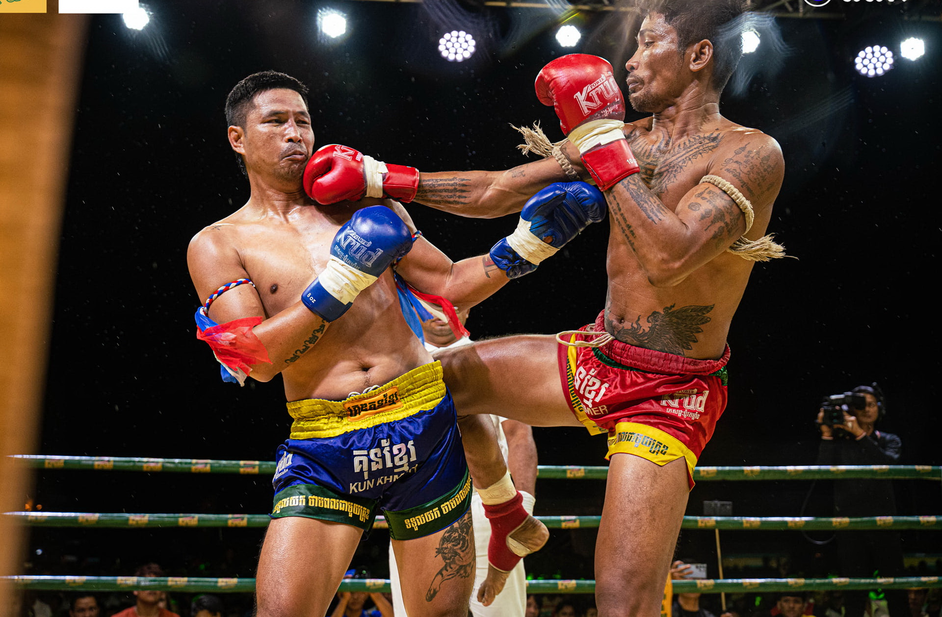 Muay Thái và Kun Khmer: 700 năm 'so găng' không ngừng - Ảnh 1.