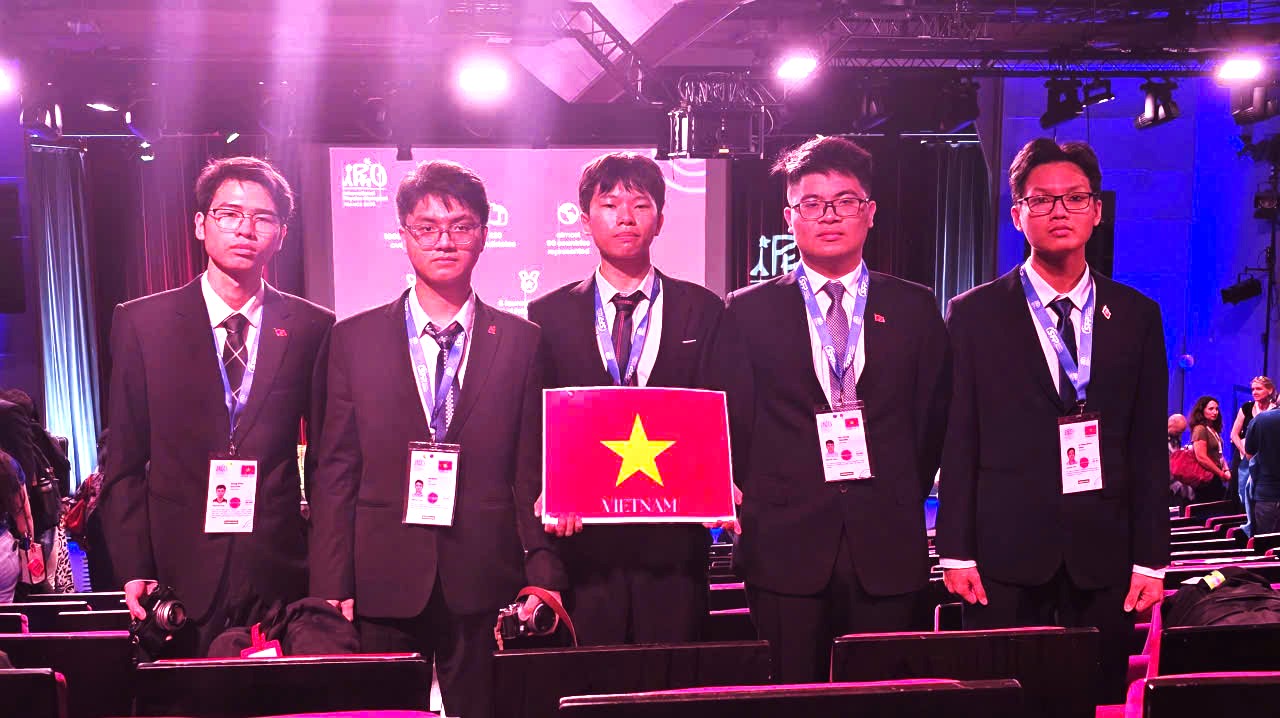 Olympic Vật lý quốc tế - Ảnh 1.