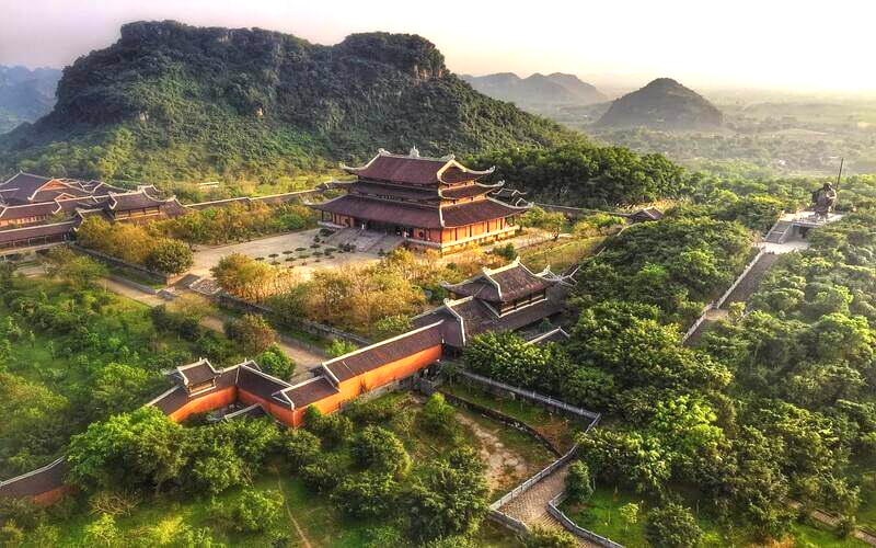 Ninh Bình đề xuất quy hoạch vị trí xây sân bay quốc tế Ninh Bình tại phường Liêm Tuyền - Ảnh 1.