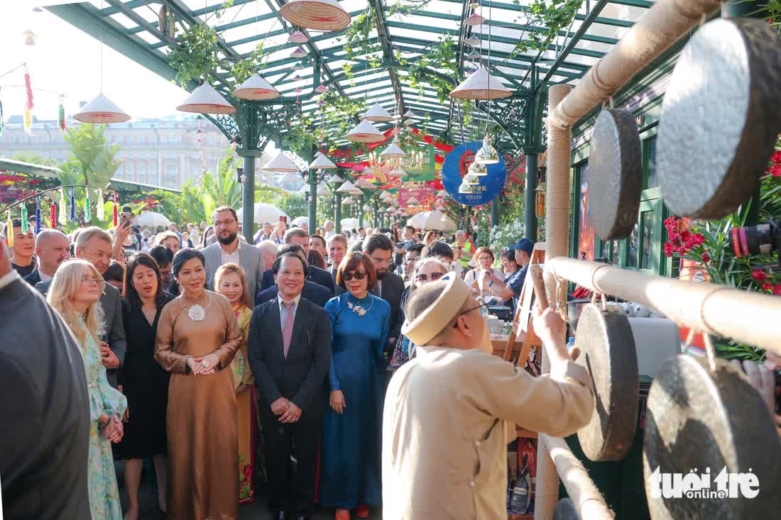 Vietnam culture festival opens for 1st time at Moscow’s iconic Red Square  - Ảnh 21.