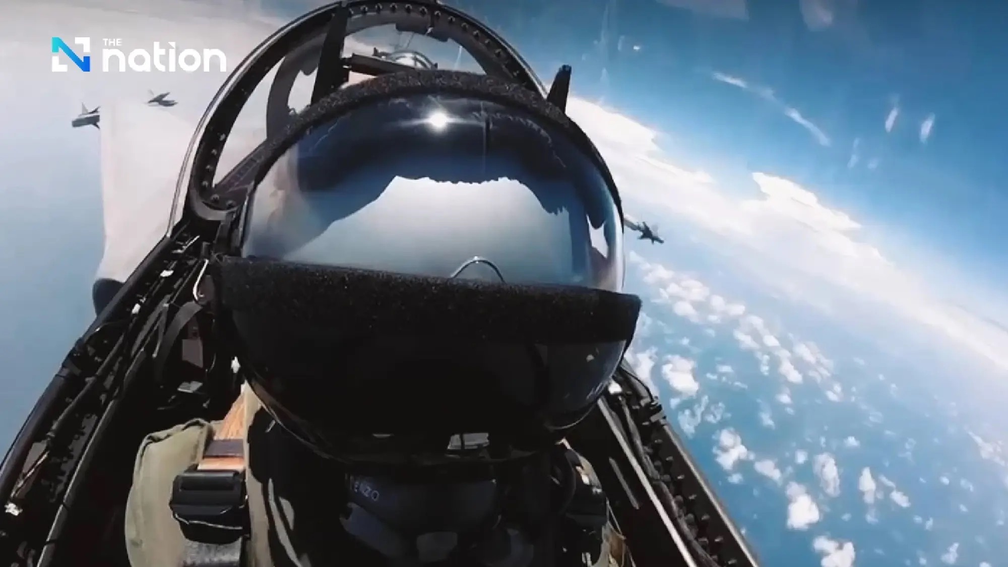 Tiêm kích F-16 và Gripen của Thái Lan ném bom các vị trí hỏa lực gián tiếp của Campuchia - Ảnh 1. Campuchia - Ảnh 1.