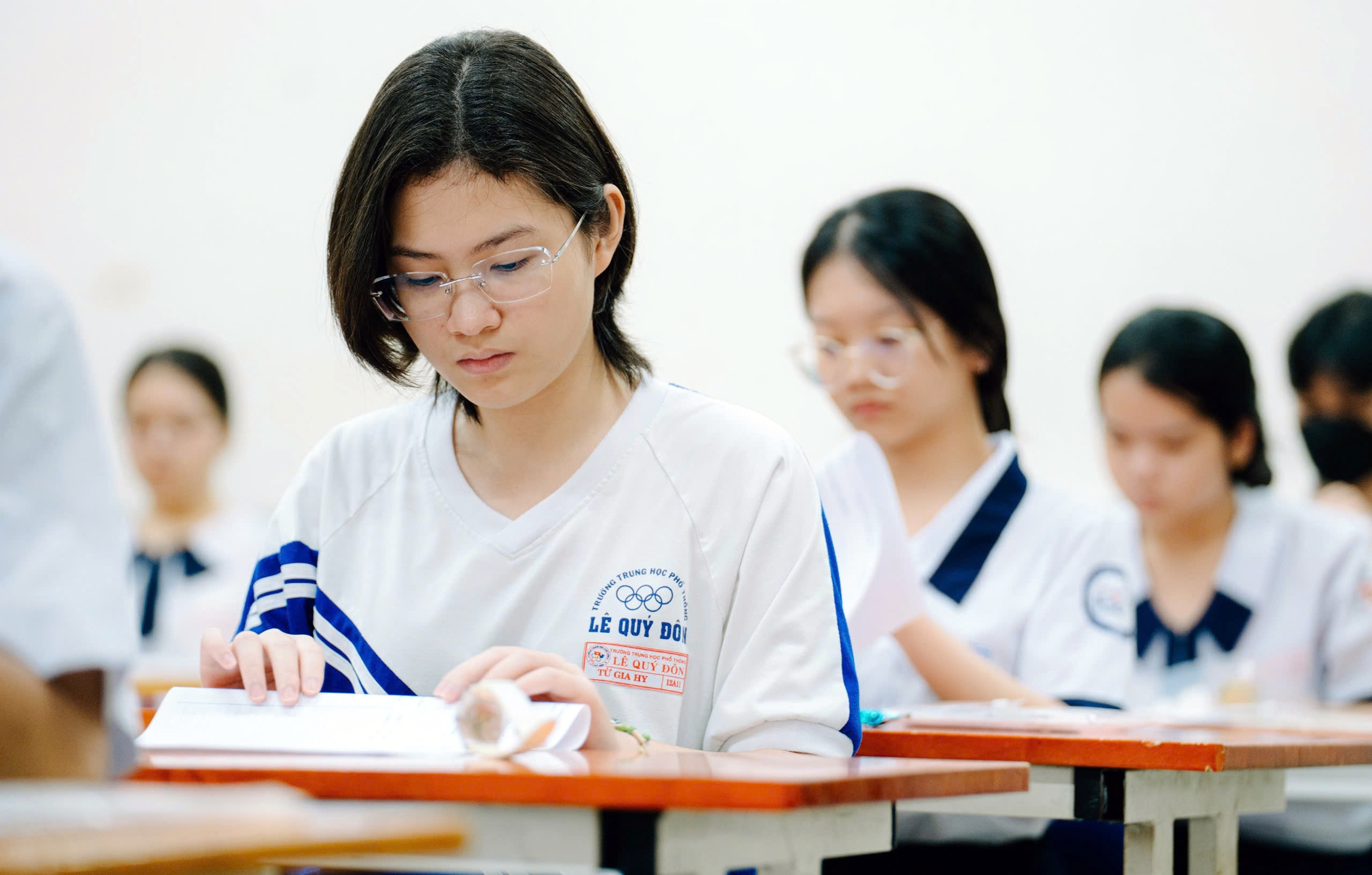 Toelatingen 2025: Verwarring bij het omrekenen van toelatingsscores - Foto 2. điểm xét tuyển - Ảnh 2.