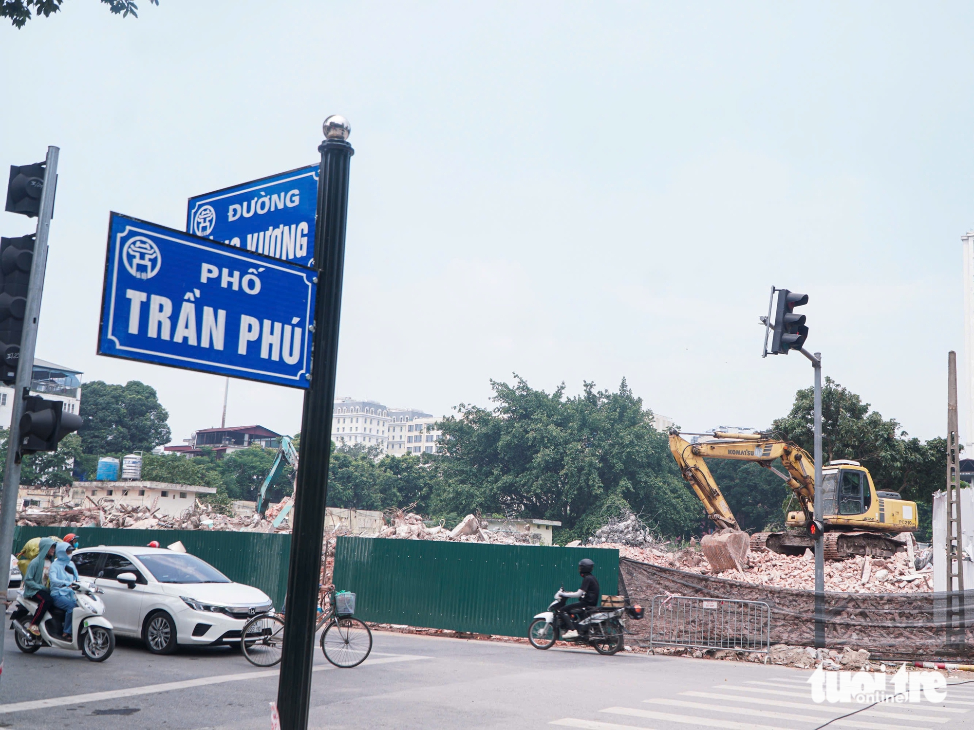 đường Hùng Vương - Ảnh 1.