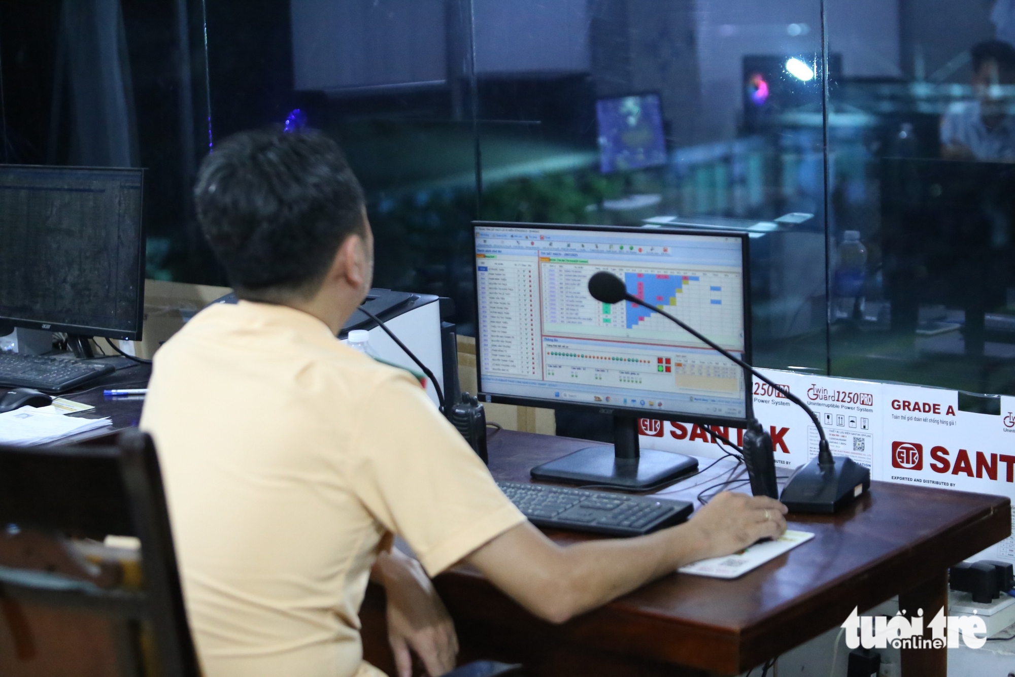 sát hạch lái xe - Ảnh 8.