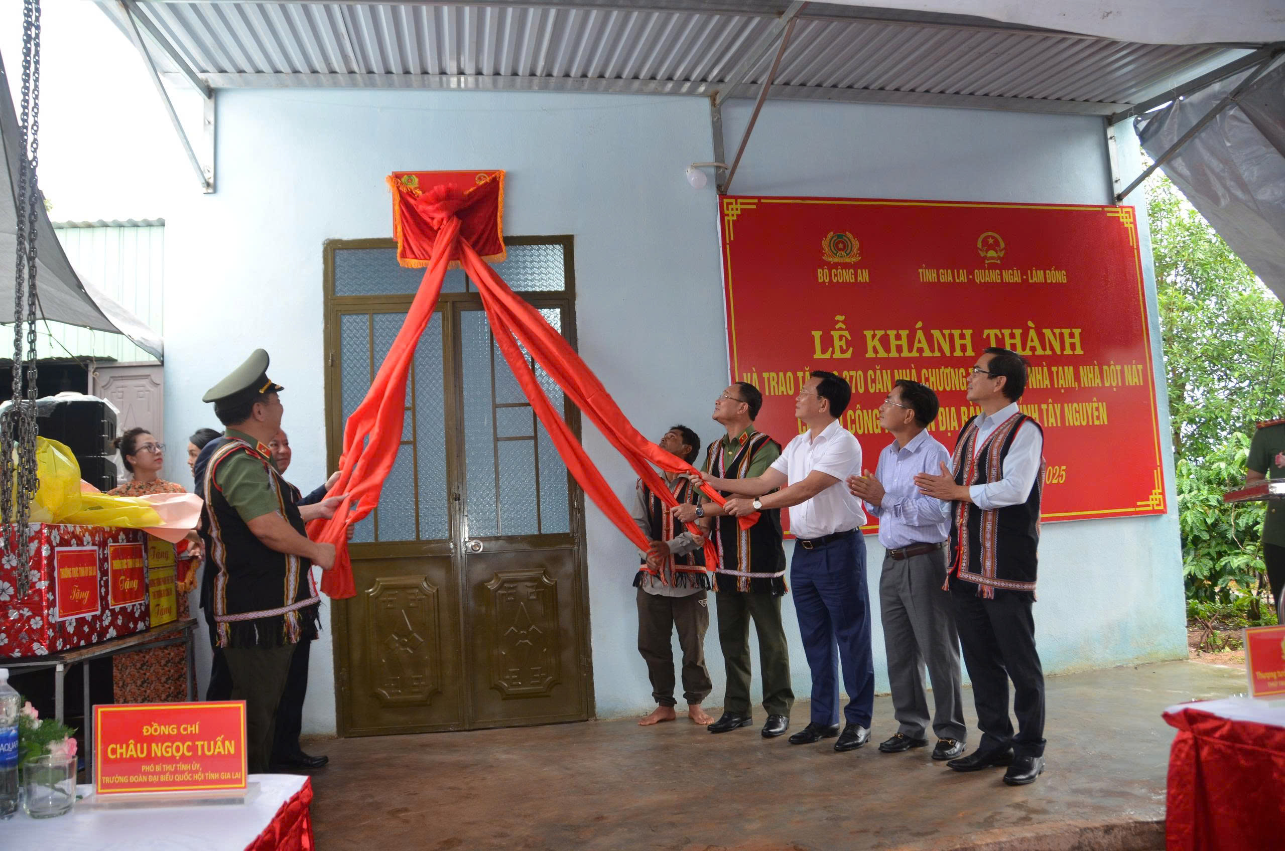 Bộ Công an  - Ảnh 1.