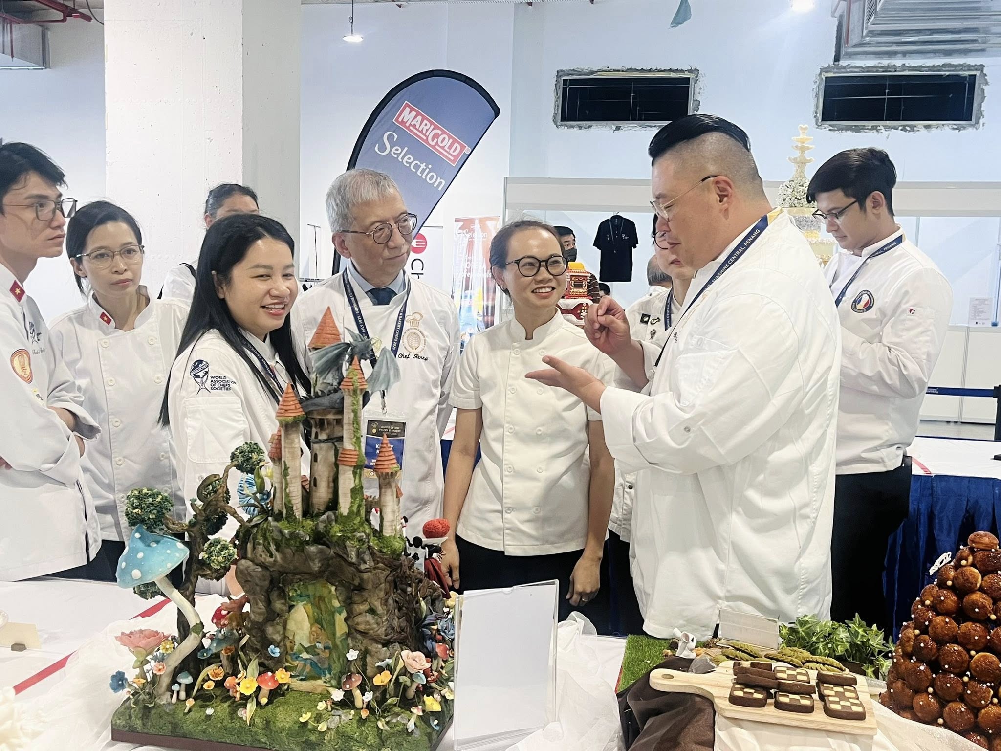 Wonderland - Ảnh 2.