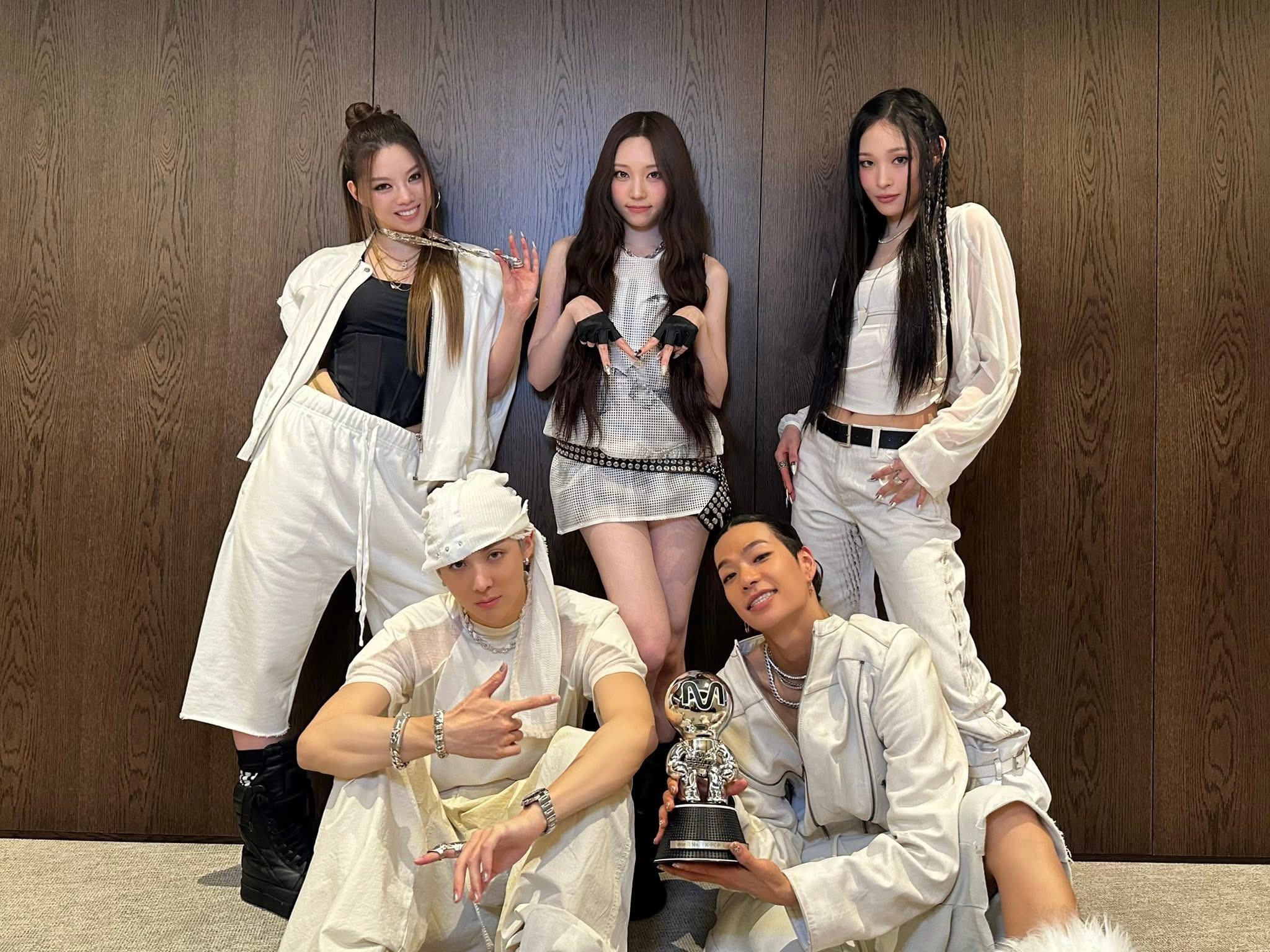 Allday Project - Tân binh quái vật càn quét thị trường Kpop - Ảnh 9.