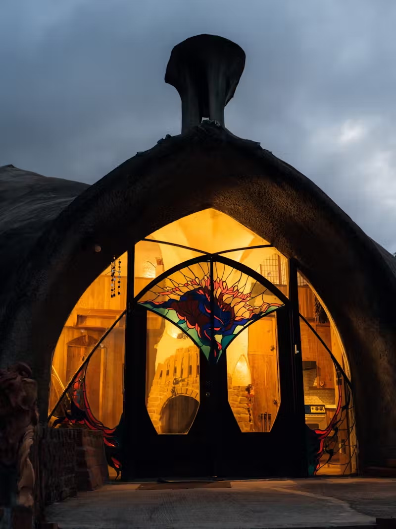 Bạn muốn sống như một người Hobbit, hãy xem căn nhà trị giá 775.000 USD này - Ảnh 14.