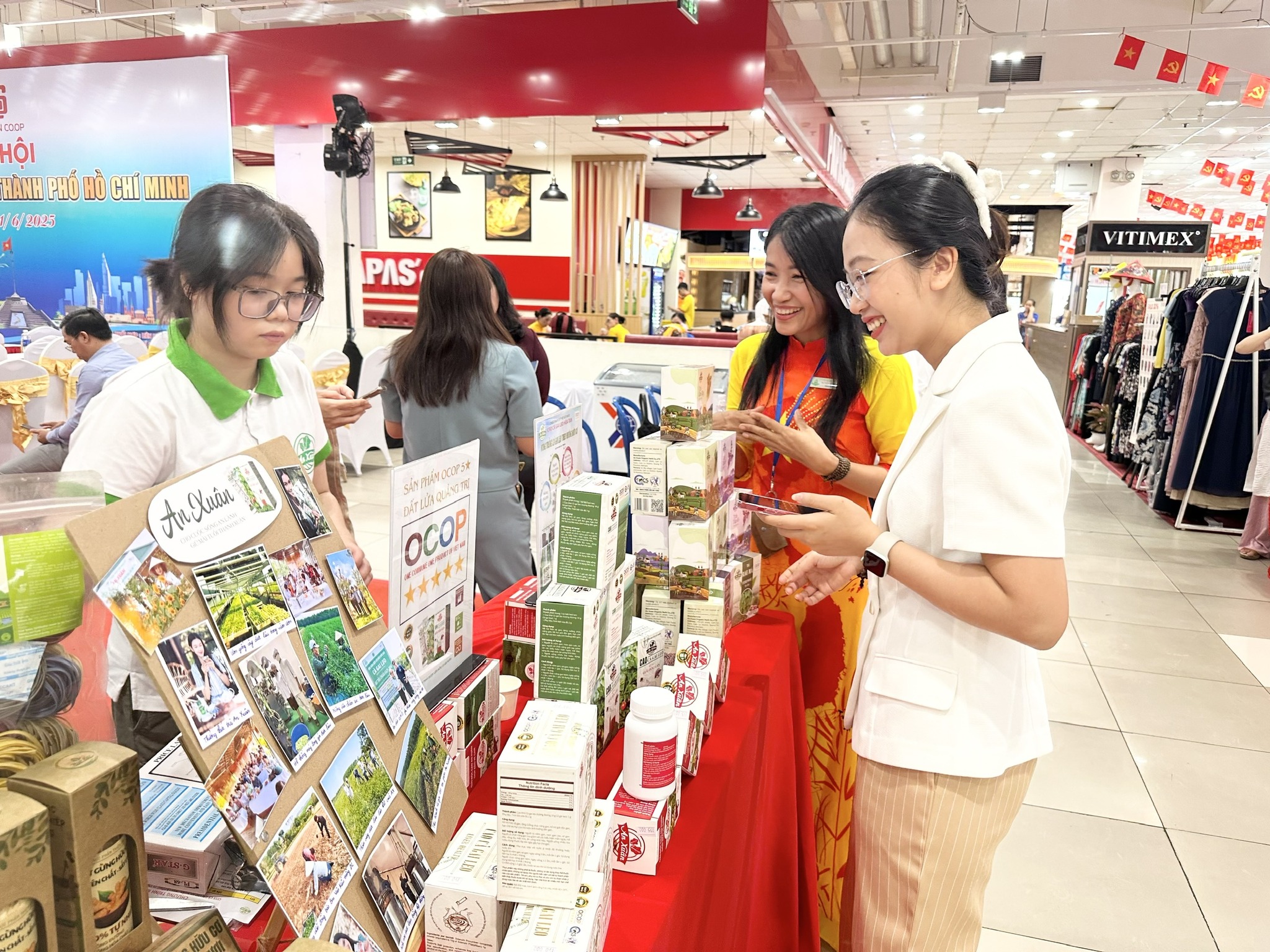 Saigon Co.op - Ảnh 1.