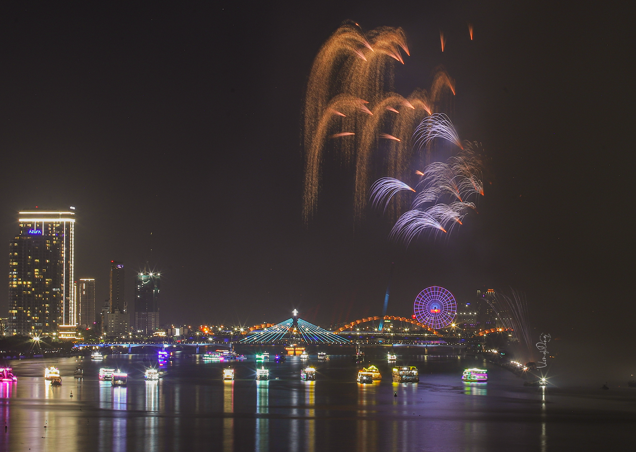 Pháo hoa đà nẵng - Ảnh 2.