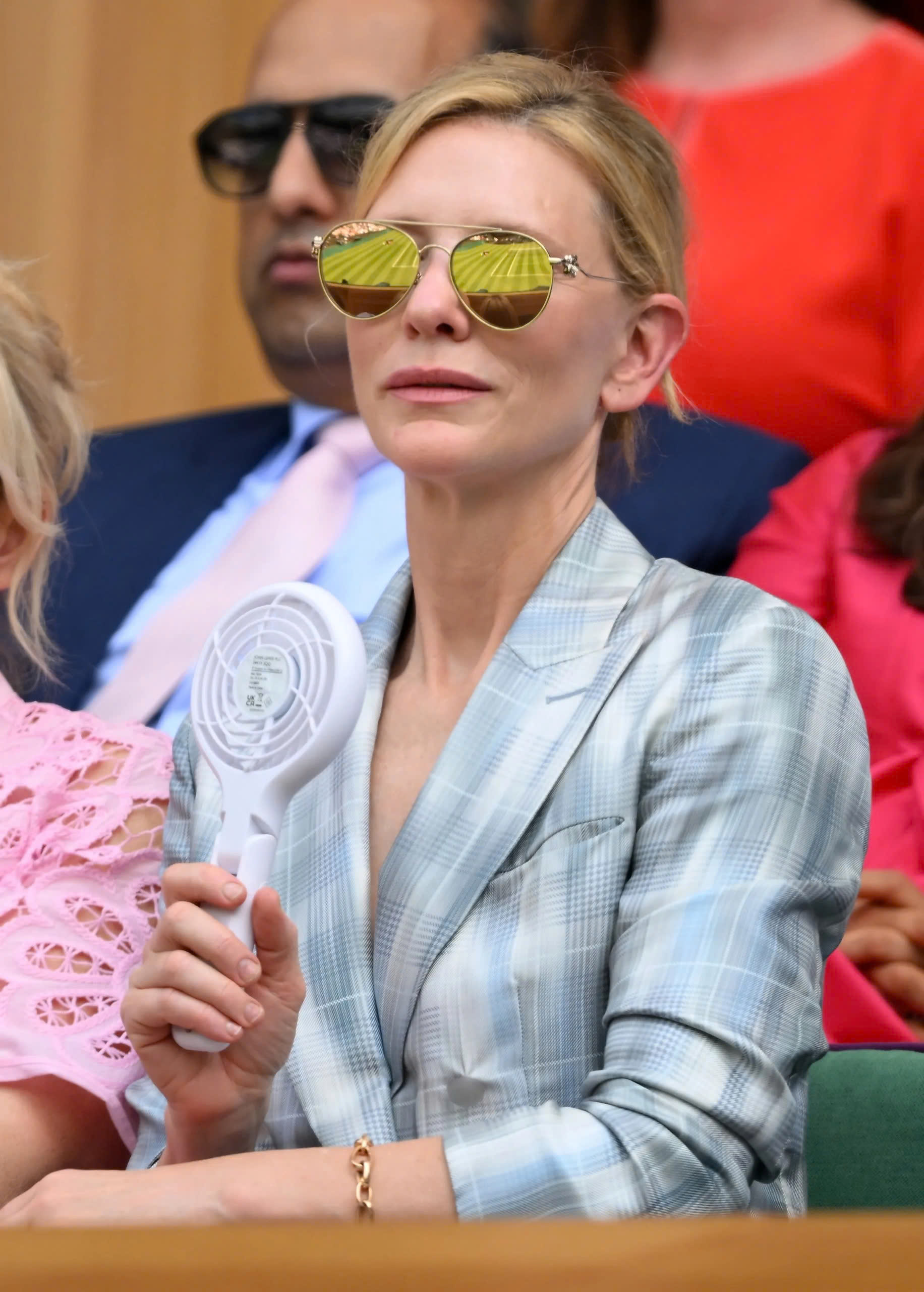David Beckham, Cate Blanchett lọt top sao mặc đẹp tại giải đấu Wimbledon 2025 - Ảnh 3. David Beckham - Ảnh 3.