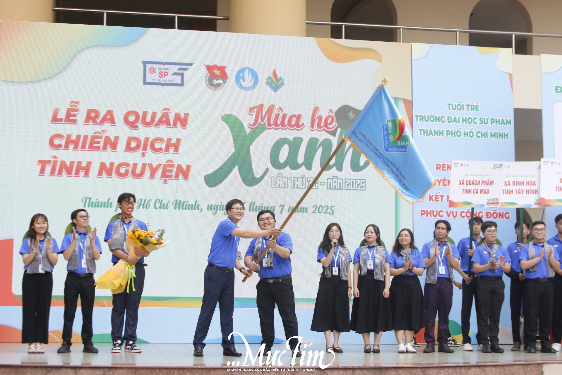 Lễ ra quân Mùa hè xanh Trường đại học Sư phạm TP.HCM: Hơn 1300 chiến sĩ đã sẵn sàng! - Ảnh 9.