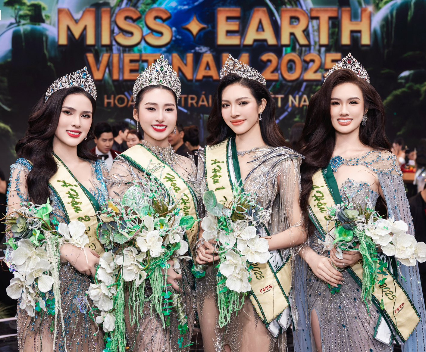 Á hậu 3 Trịnh Mỹ Anh thi Hoa hậu Trái đất Miss Earth 2025 - Ảnh 1. Hoa hậu Trái đất - Ảnh 1.