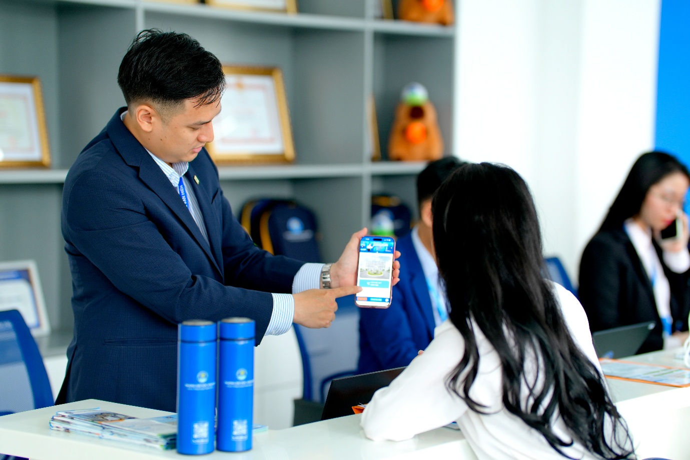 Đại học Văn Hiến - Ảnh 2.