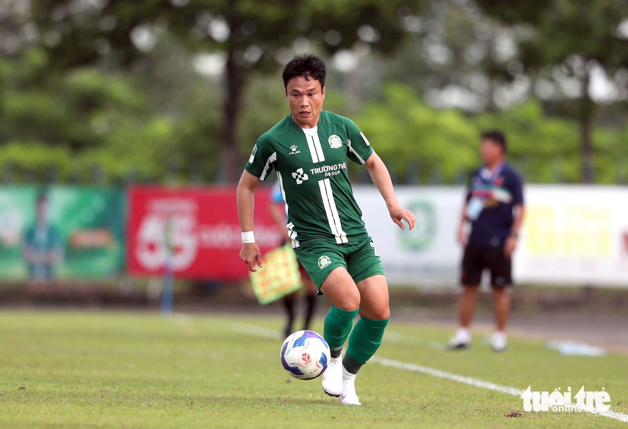 CLB Trường Tươi Bình Phước chia tay 'Ronaldo Việt Nam' - Ảnh 1.