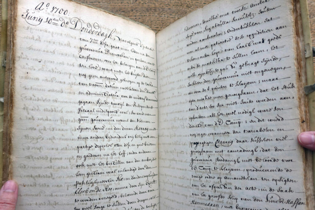 Dutch art sleuth recovers stolen trove of UNESCO-listed documents- Ảnh 3. Dutch art sleuth recovers stolen trove of UNESCO-listed documents- Ảnh 3.