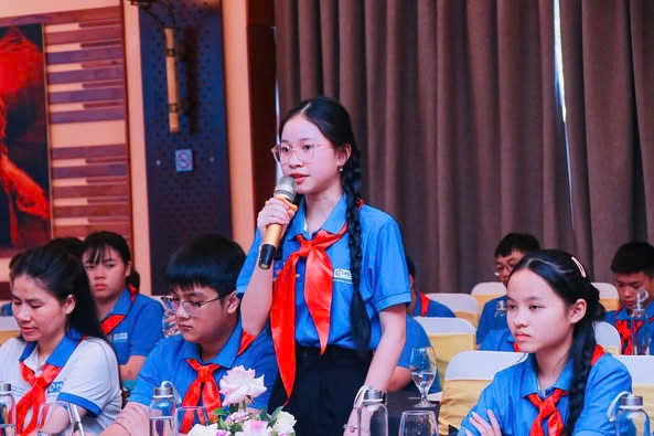 Chuyến xe mùa hè 'rất yêu và rất mê' của gen alpha - Ảnh 4.