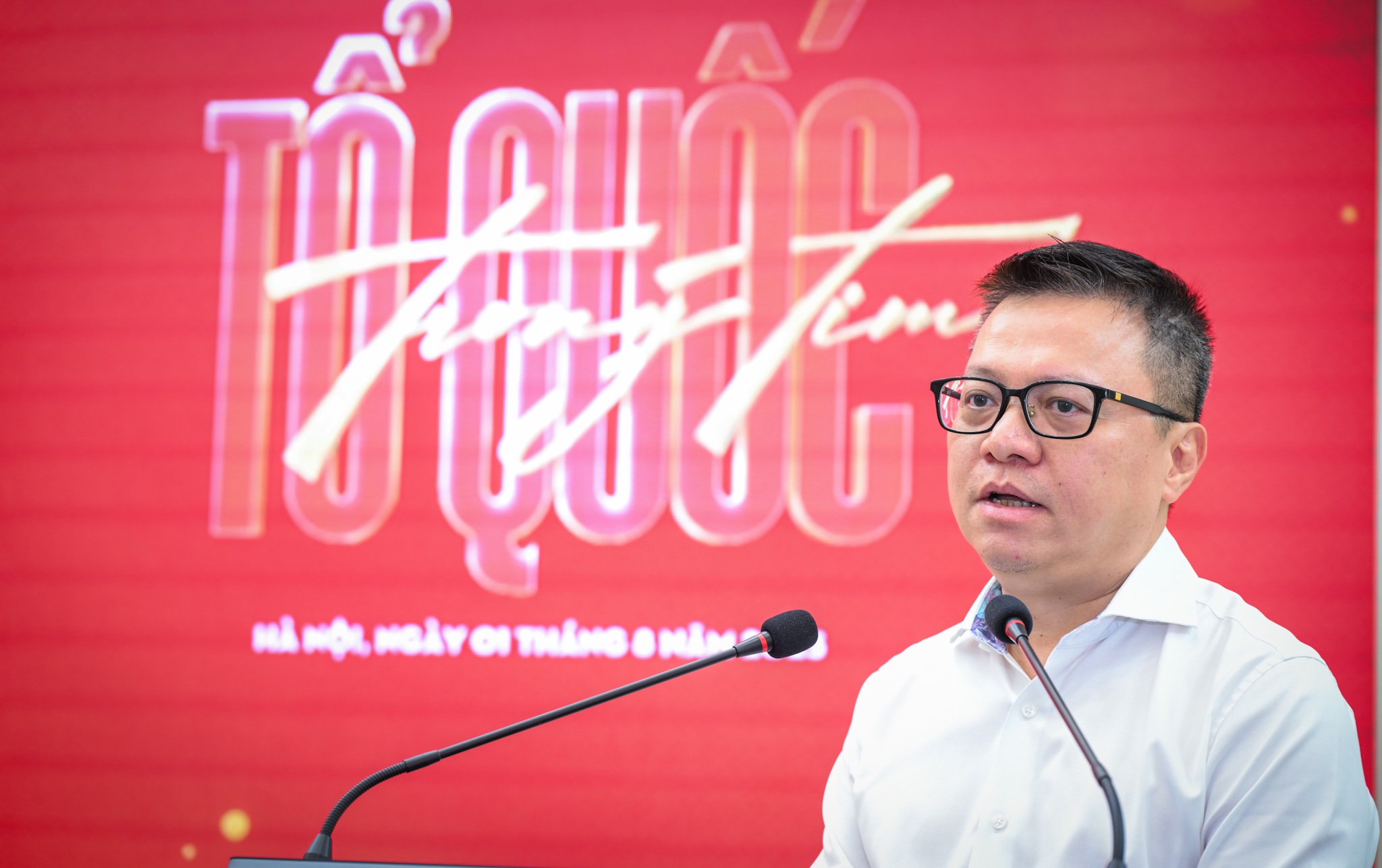 Tổng biên tập báo Nhân Dân: 3 triệu lượt quét trong 9 phút khiến cổng vé 'Tổ quốc trong tim' bị sập - Ảnh 1.