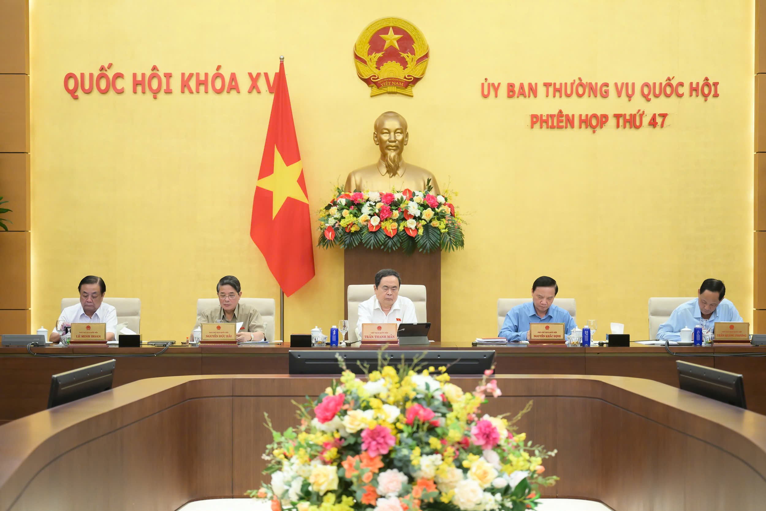 Quốc hội - Ảnh 1.