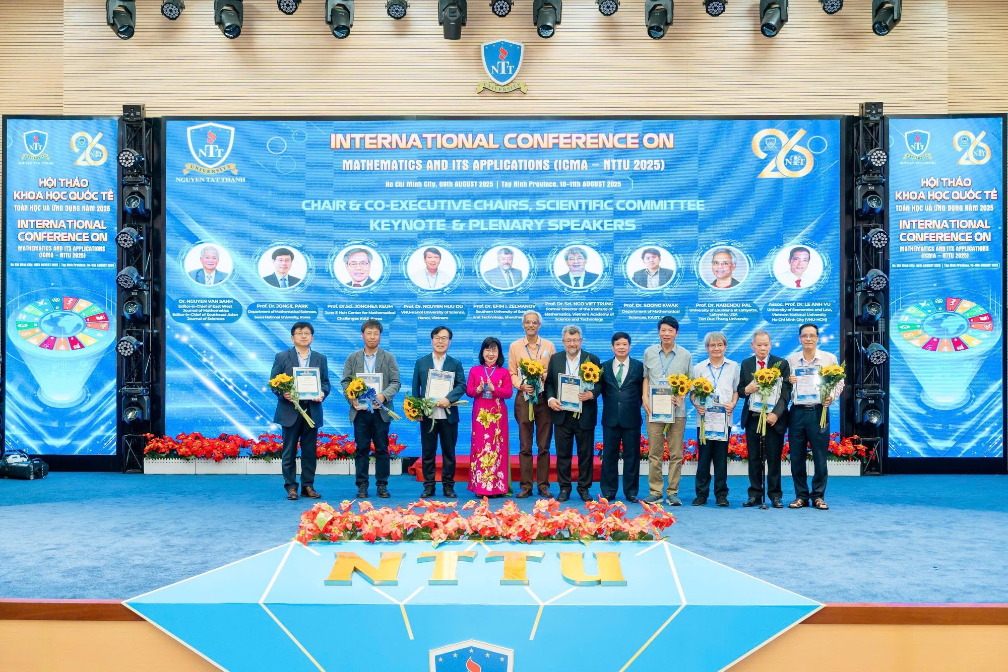 Phát huy vai trò của toán học và ứng dụng trong kỷ nguyên dữ liệu - Ảnh 1.