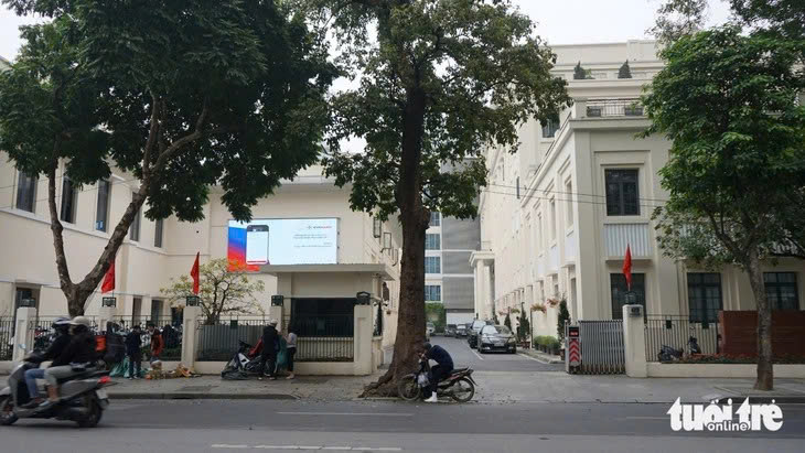 Nhiều cơ quan trên đất 'kim cương' quanh hồ Hoàn Kiếm đang di dời trụ sở để làm công viên - Ảnh 1.
