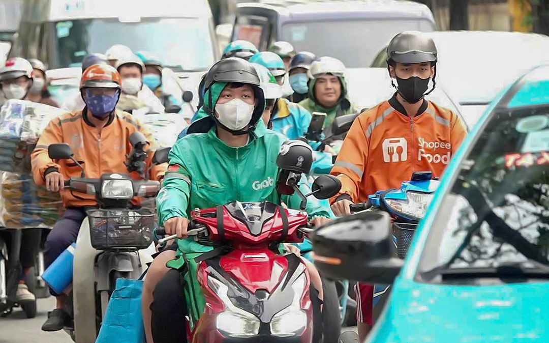 Đề xuất miễn, giảm lệ phí trước bạ nhà, đất, ô tô, xe máy cho công dân số - Ảnh 2.