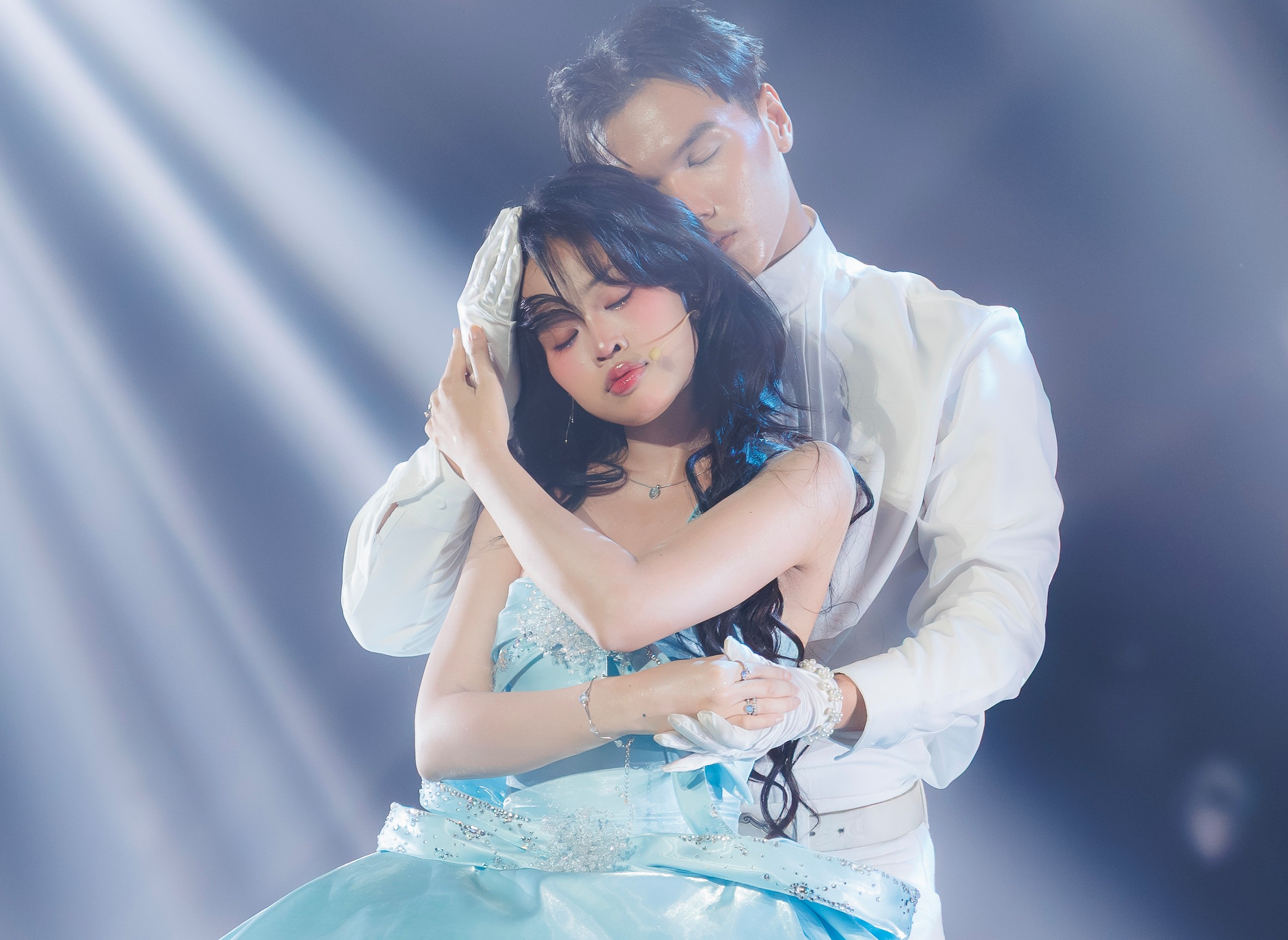 Phương Mỹ Chi tưởng hát dân ca, nhưng hóa ra vui nhộn trong Em xinh say hi - Ảnh 4.