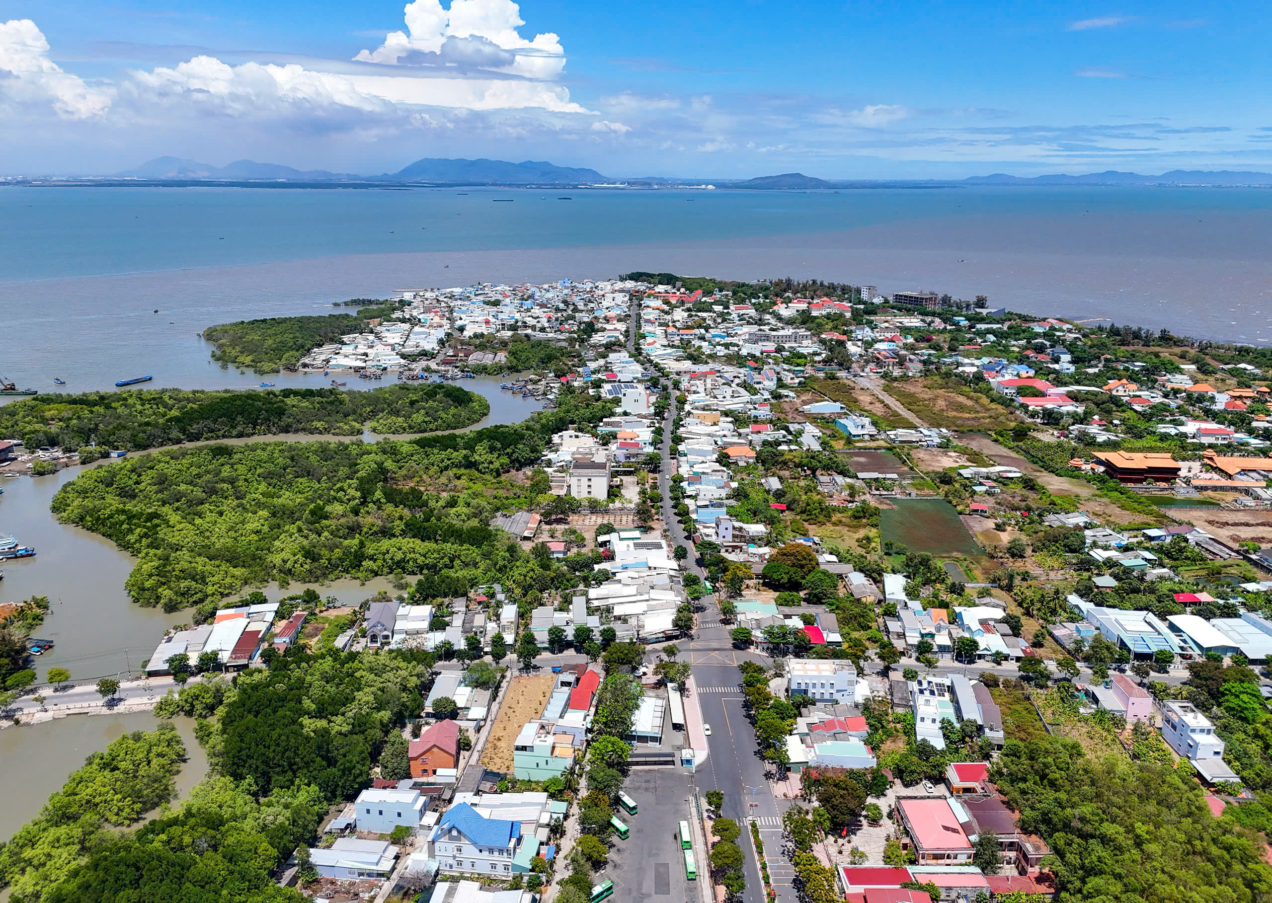khu thương mại - Ảnh 1.