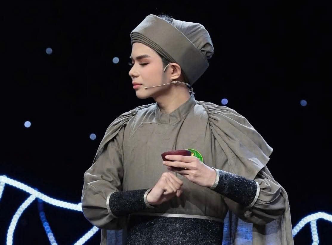 Chuông vàng vọng cổ - Ảnh 1.