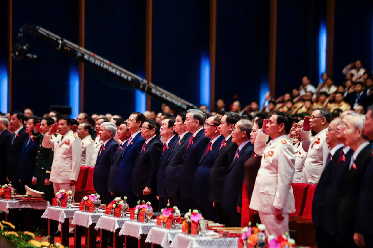 80 năm Vinh quang Công an nhân dân Việt Nam - Ảnh 1.