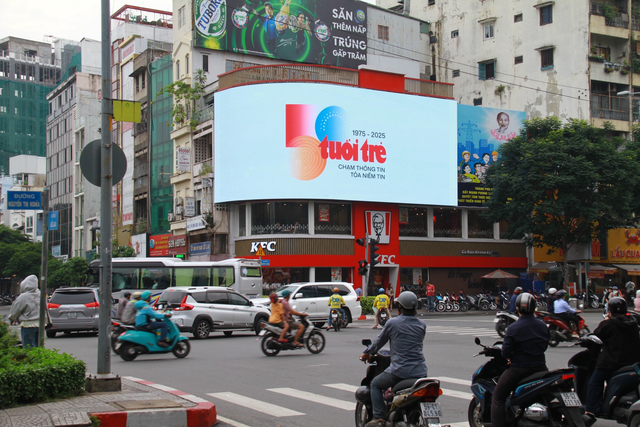 Nhiều đối tác đồng hành lan tỏa logo kỷ niệm 50 năm thành lập báo Tuổi Trẻ - Ảnh 10.