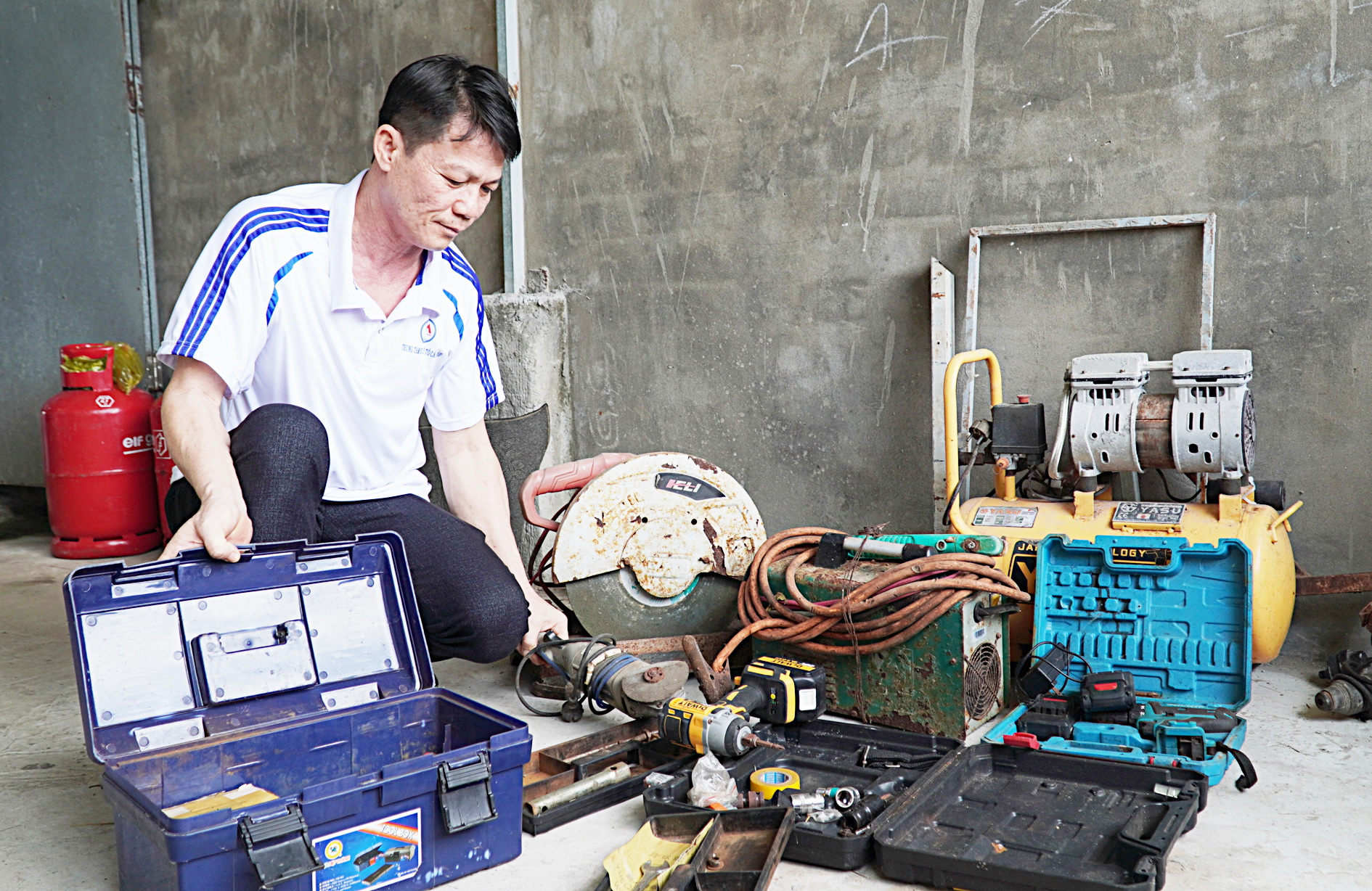 hiệu trưởng - Ảnh 1.