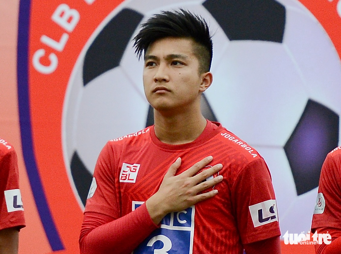 Cầu thủ Việt kiều Martin Lò bất ngờ giải nghệ - Ảnh 1.