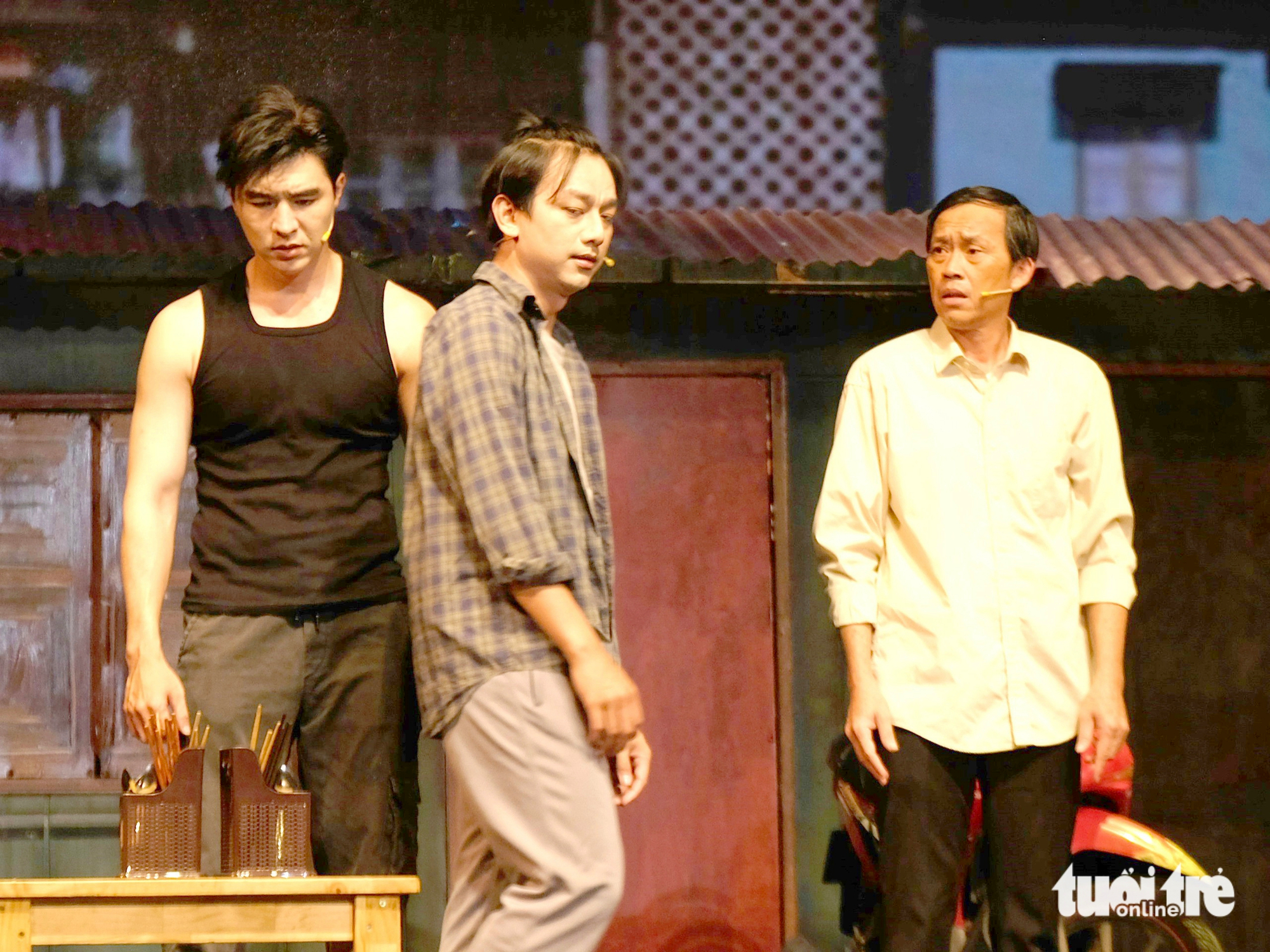 Hoài Linh - Ảnh 1.