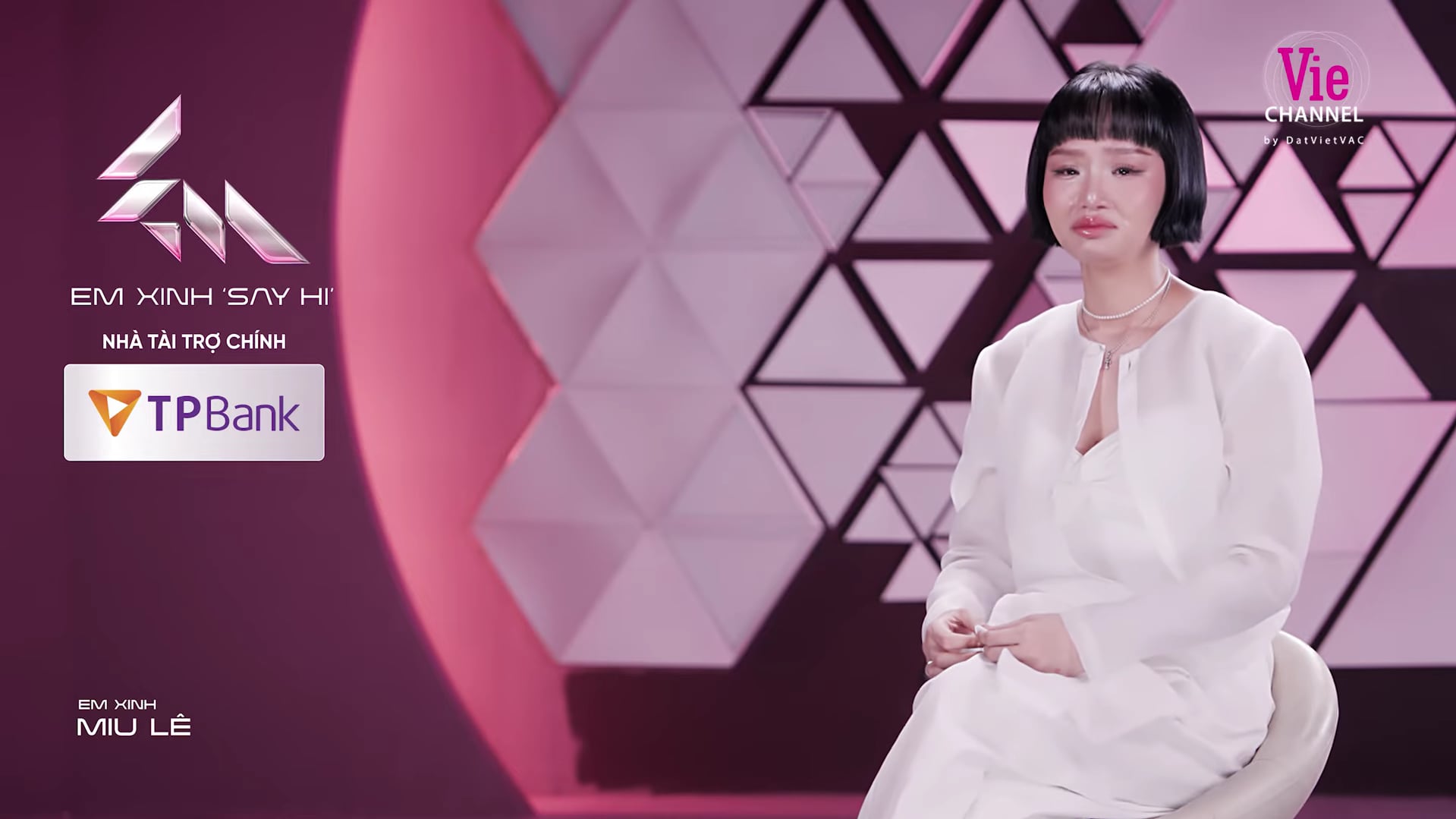 Em xinh say hi tập 10: Miu Lê, LyHan khóc nấc khi hát về mẹ - Ảnh 5.