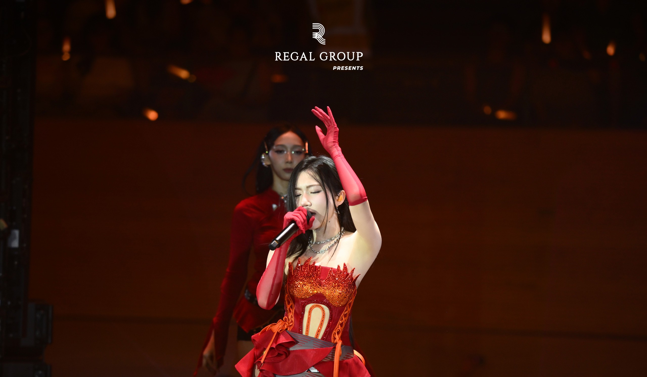 sân khấu - Ảnh 6.
