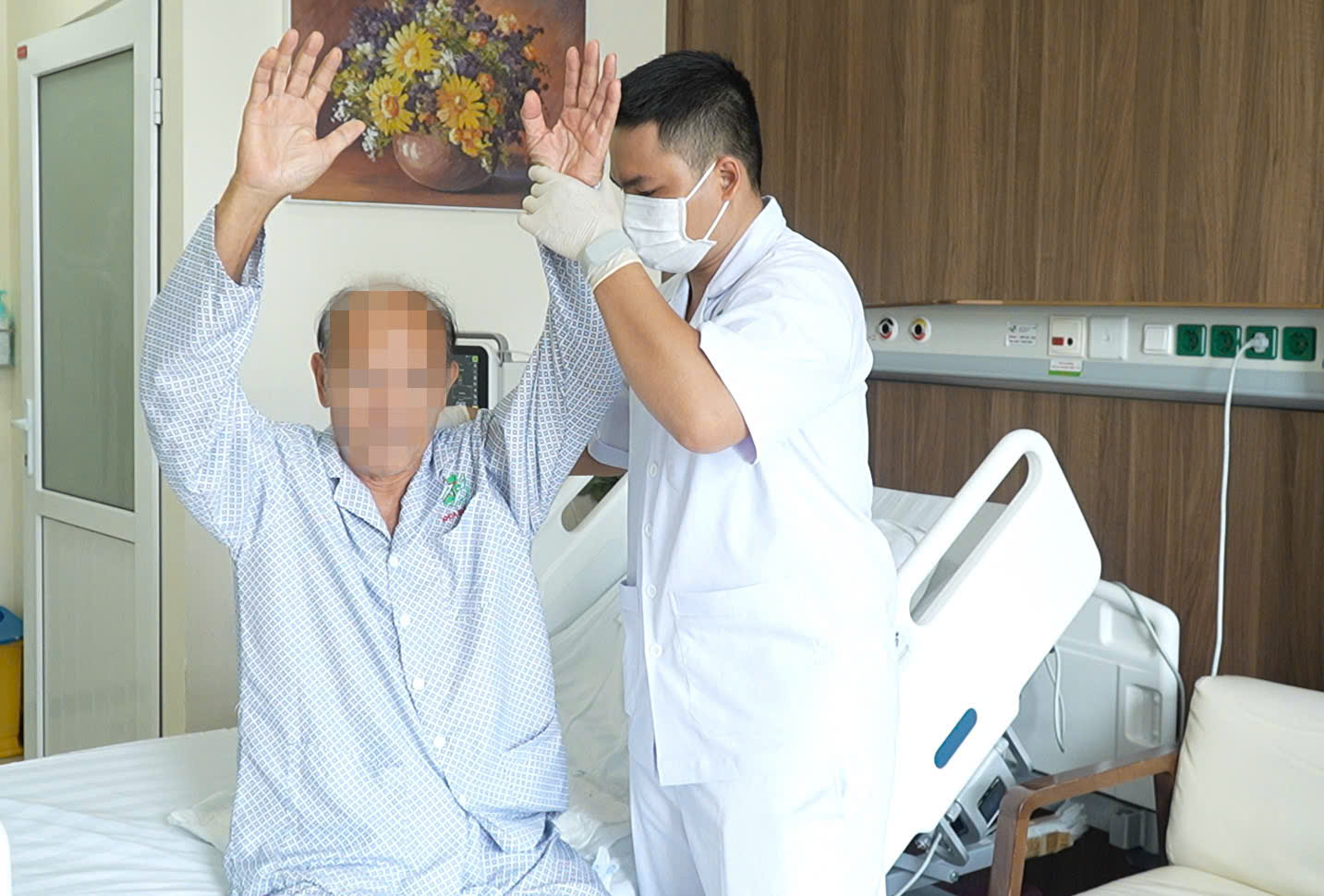 Cứu nhiều người đột ngột ngưng tim khi chơi thể thao, có người ngưng tim 95 phút - Ảnh 1.