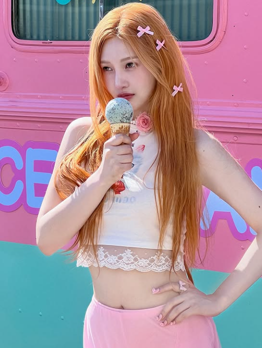 Không chỉ Joy, Chaeyoung hay Haechan, hàng loạt idol đình đám solo khuấy đảo mùa thu- Ảnh 2.