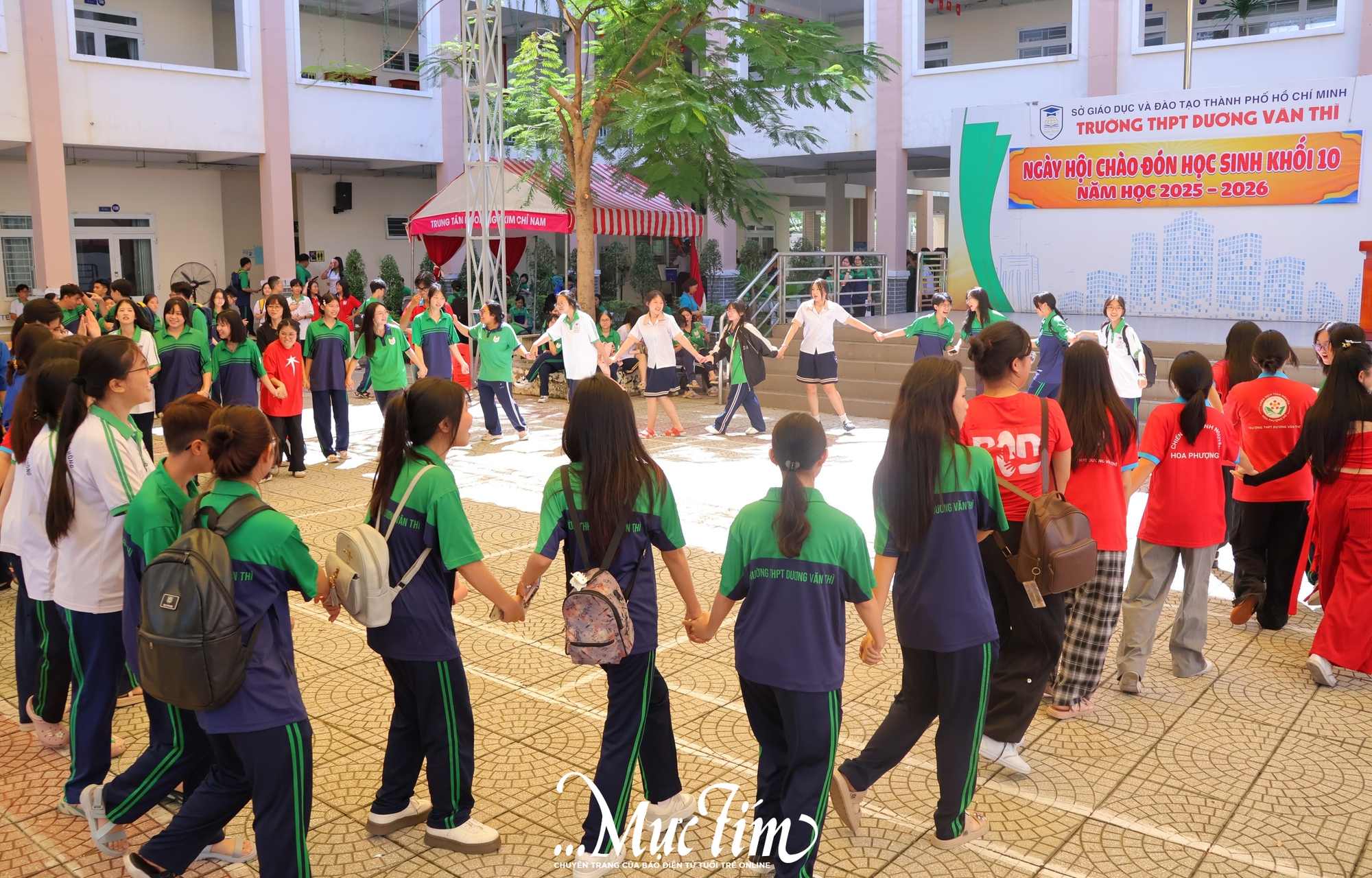 Hành trình mới đầy hứa hẹn của học sinh khối 10 Trường THPT Dương Văn Thì- Ảnh 1.