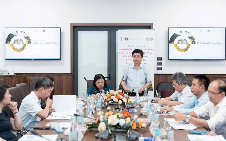 Vietnam, Roche Pharma launch program to reduce blindness risk from diabetes complications- Ảnh 1. Vietnam, Roche Pharma launch program to reduce blindness risk from diabetes complications- Ảnh 1.