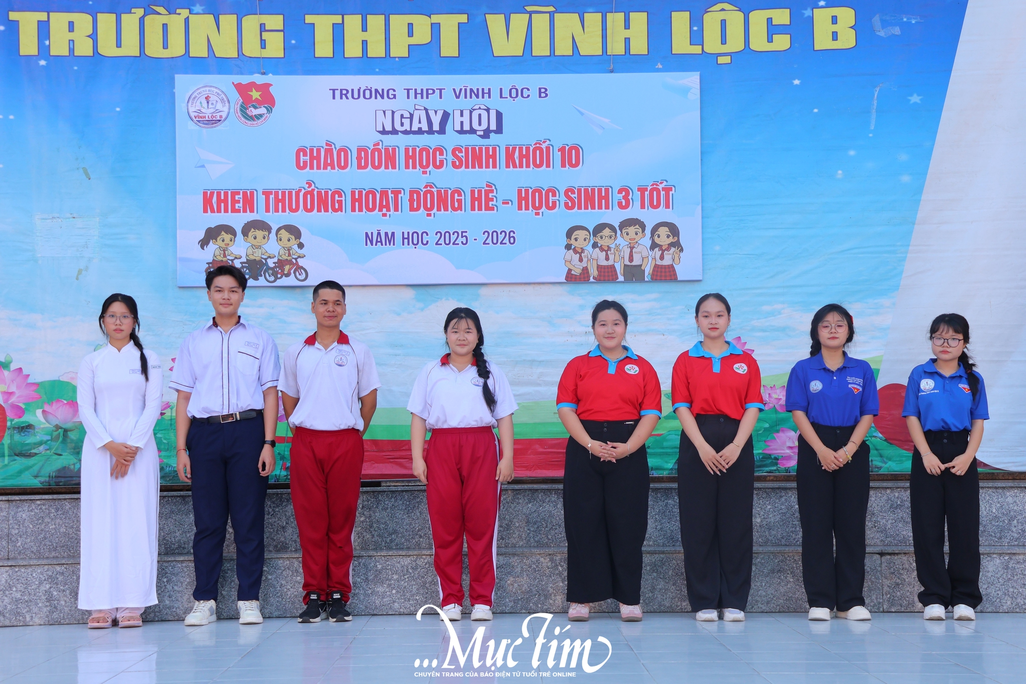 3 điều ấn tượng nhất tại ngày hội chào đón học sinh khối 10 Trường THPT Vĩnh Lộc B - Ảnh 7.