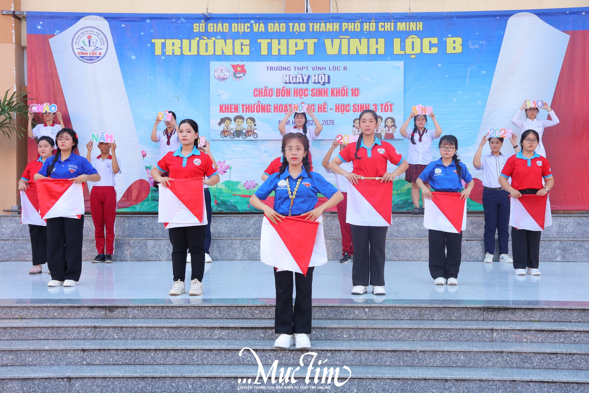 3 điều ấn tượng nhất tại ngày hội chào đón học sinh khối 10 Trường THPT Vĩnh Lộc B - Ảnh 8.